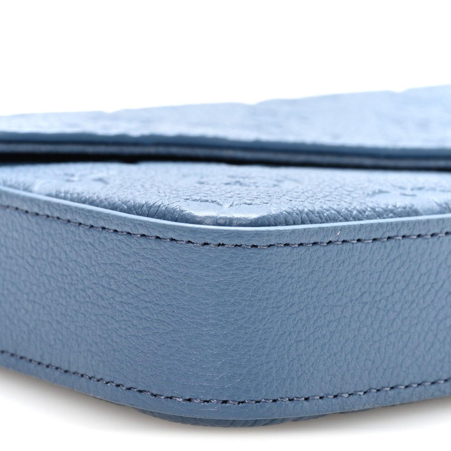 Empreinte Pochette Felicie Chain Wallet Blue Jean