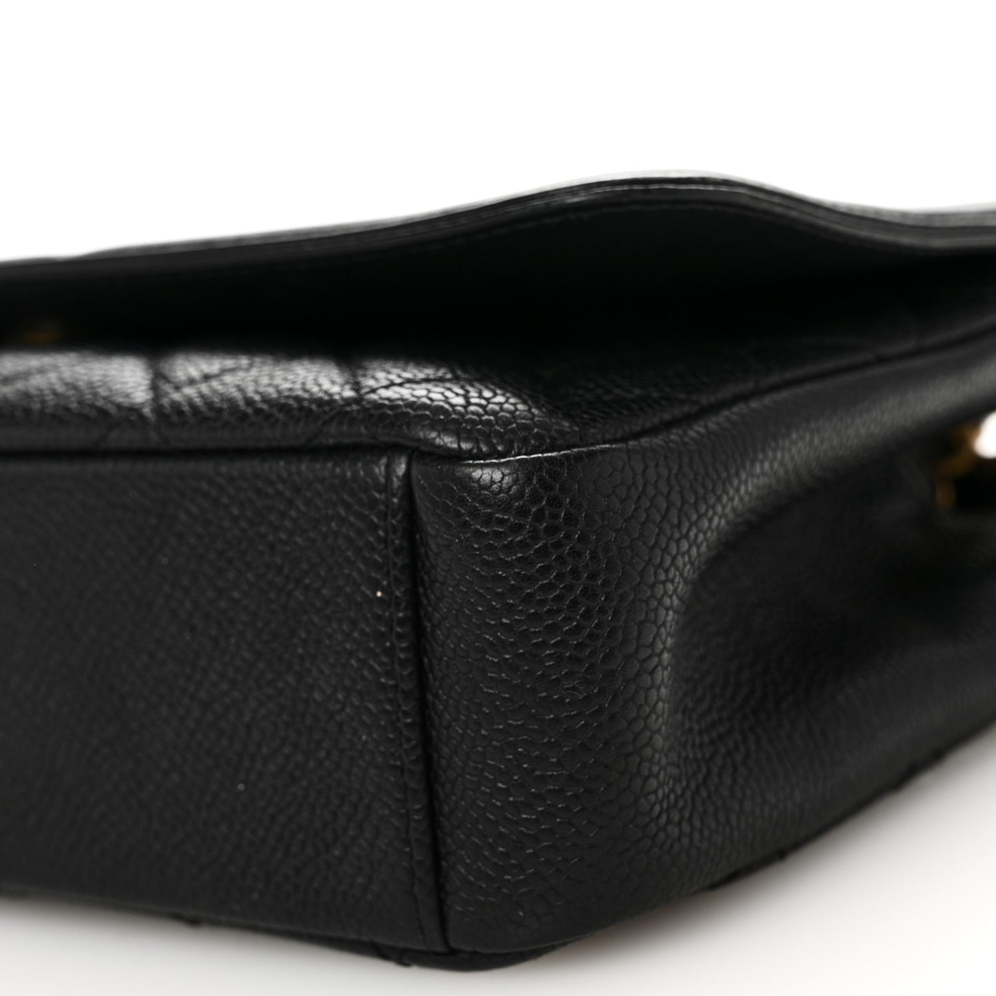 Caviar Quilted Medium CC Filigree Flap Black