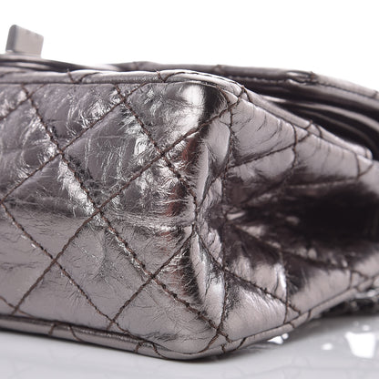 Chanel Metallic Aged Calfskin 2.55 Reissue 224 Flap Silver 9 of 10