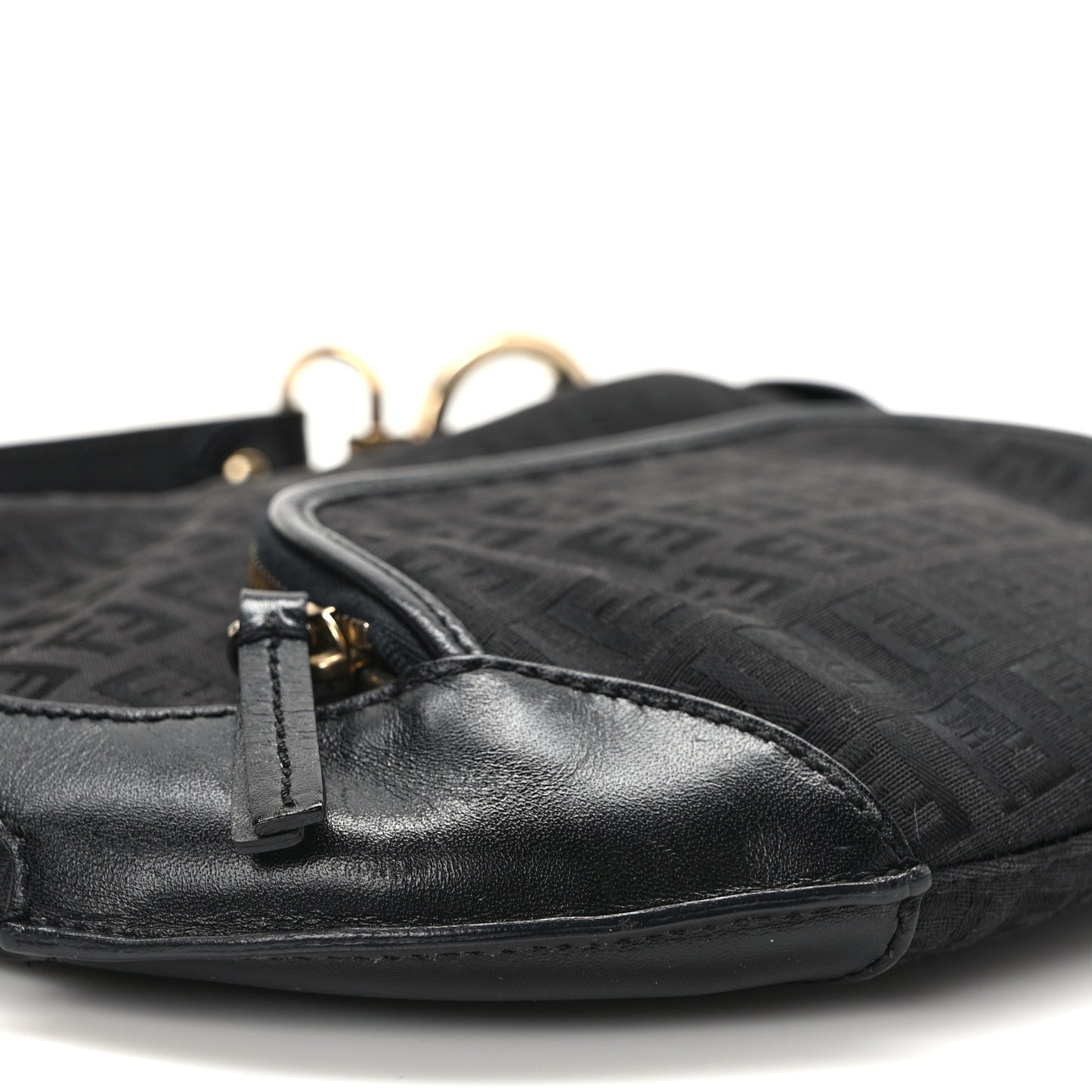 Zucchino Cuoio Chef Pocket Shoulder Bag Black