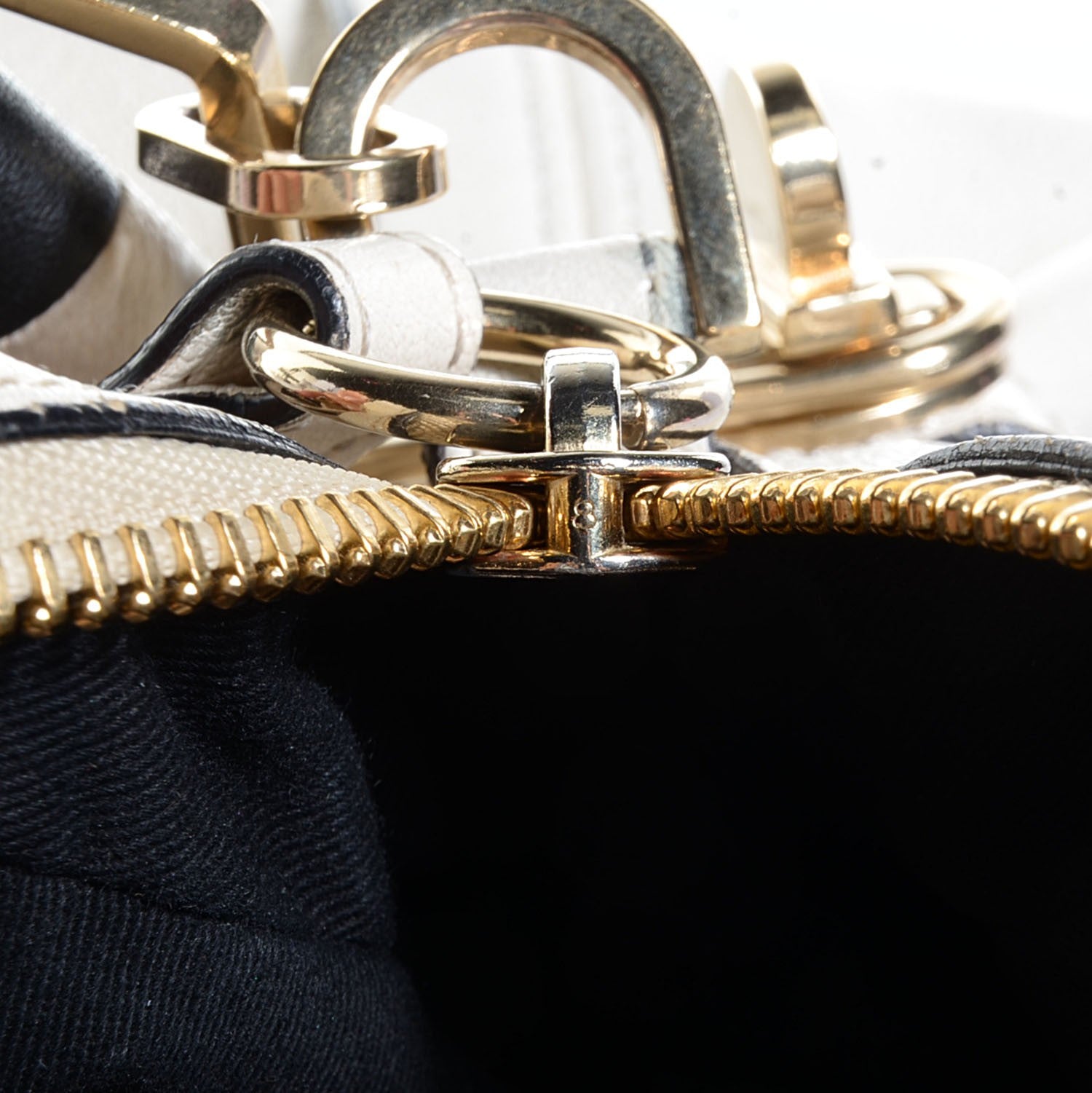 Chloe Leather Medium Military Paraty 10 of 10