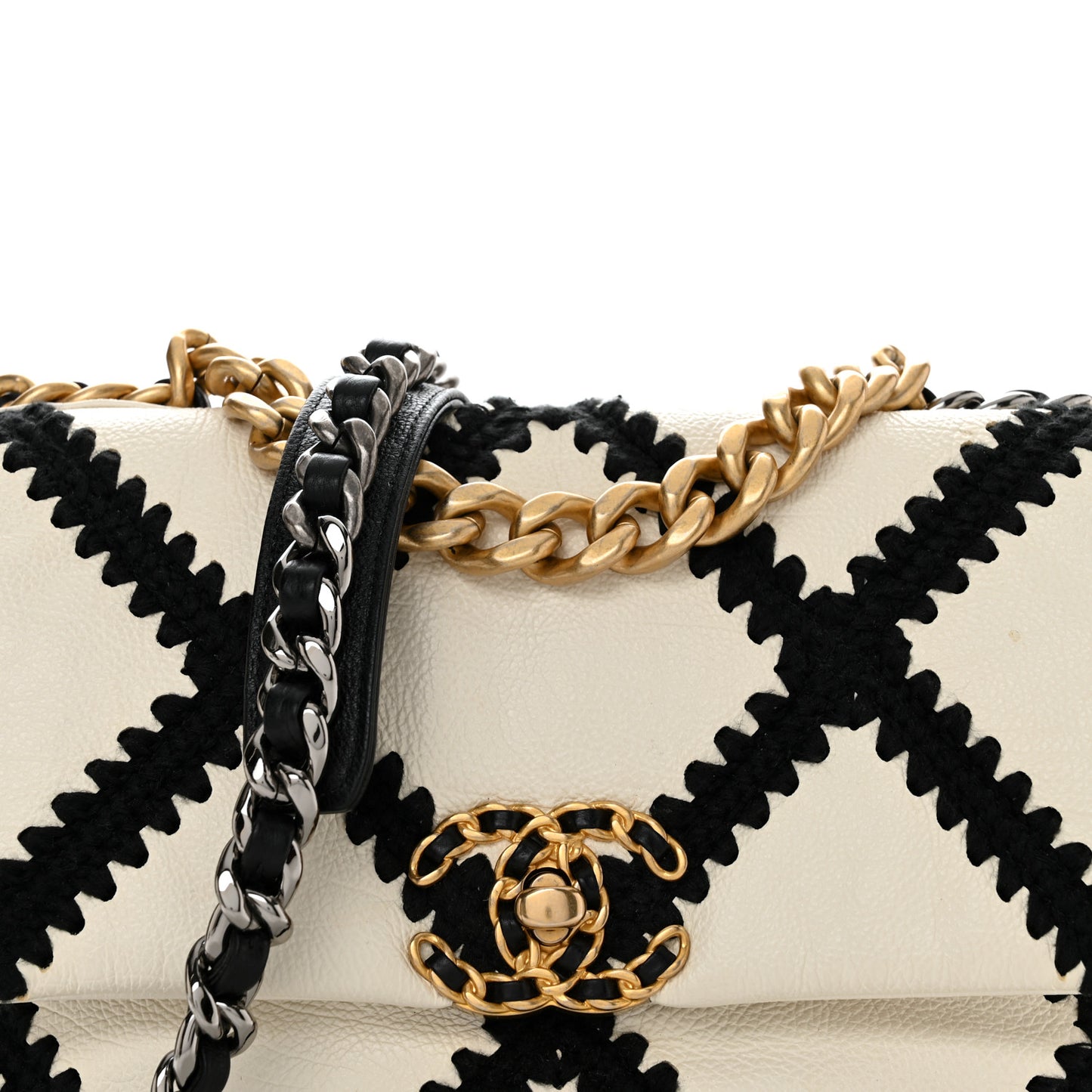 Calfskin Crochet Medium Chanel 19 Flap White Black