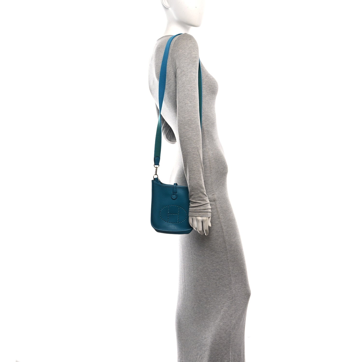 Hermes Taurillon Clemence Amazone Evelyne TPM Bleu Izmir Malachite 2 of 11