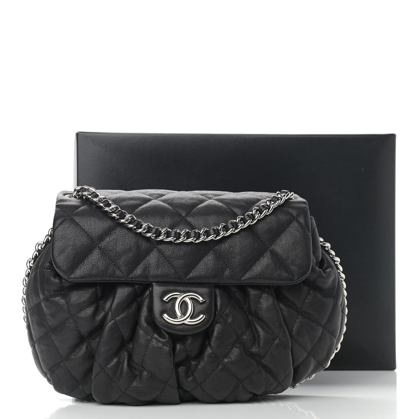 Washed Lambskin Quilted Medium Chain Around Messenger Black