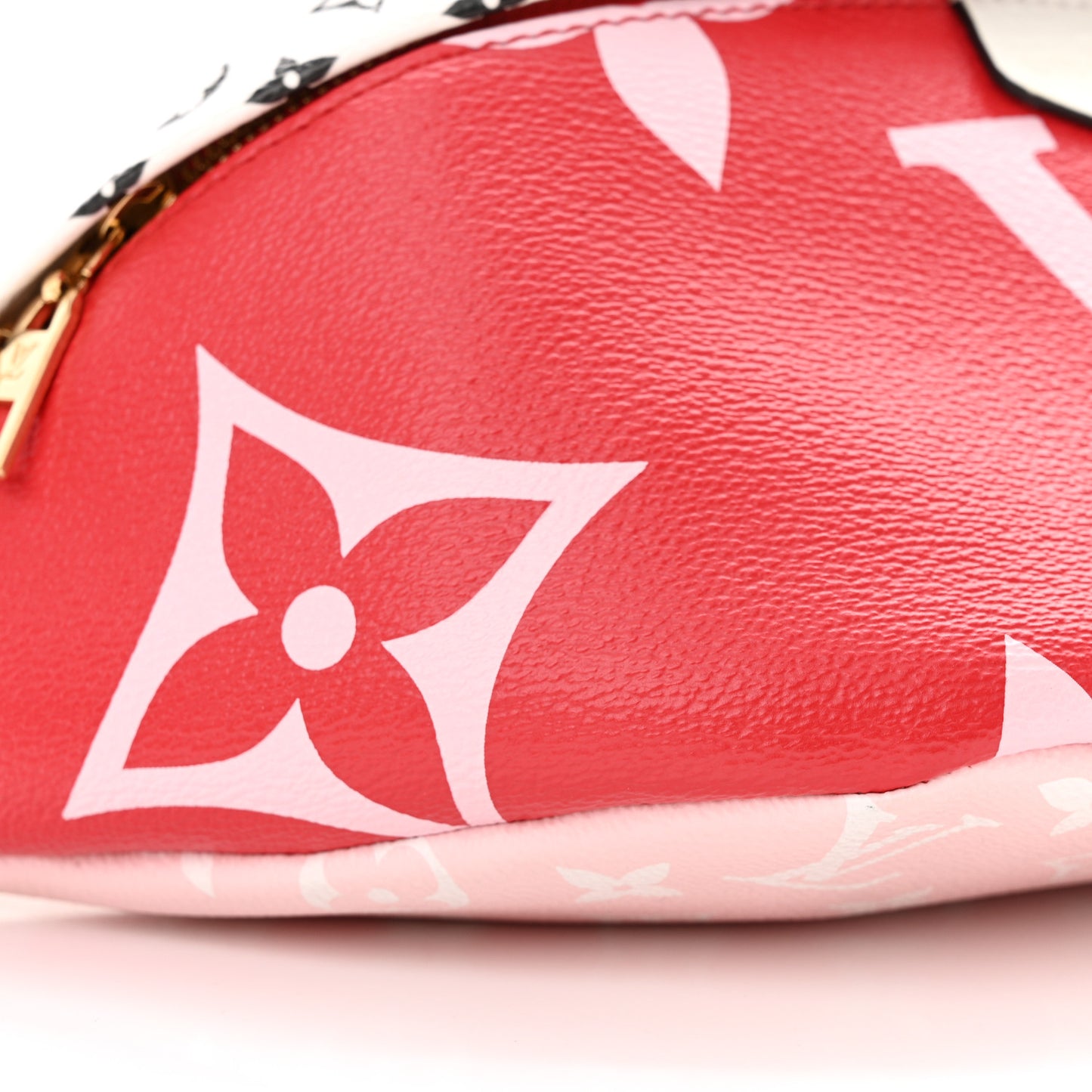 Monogram Giant Bumbag Rouge