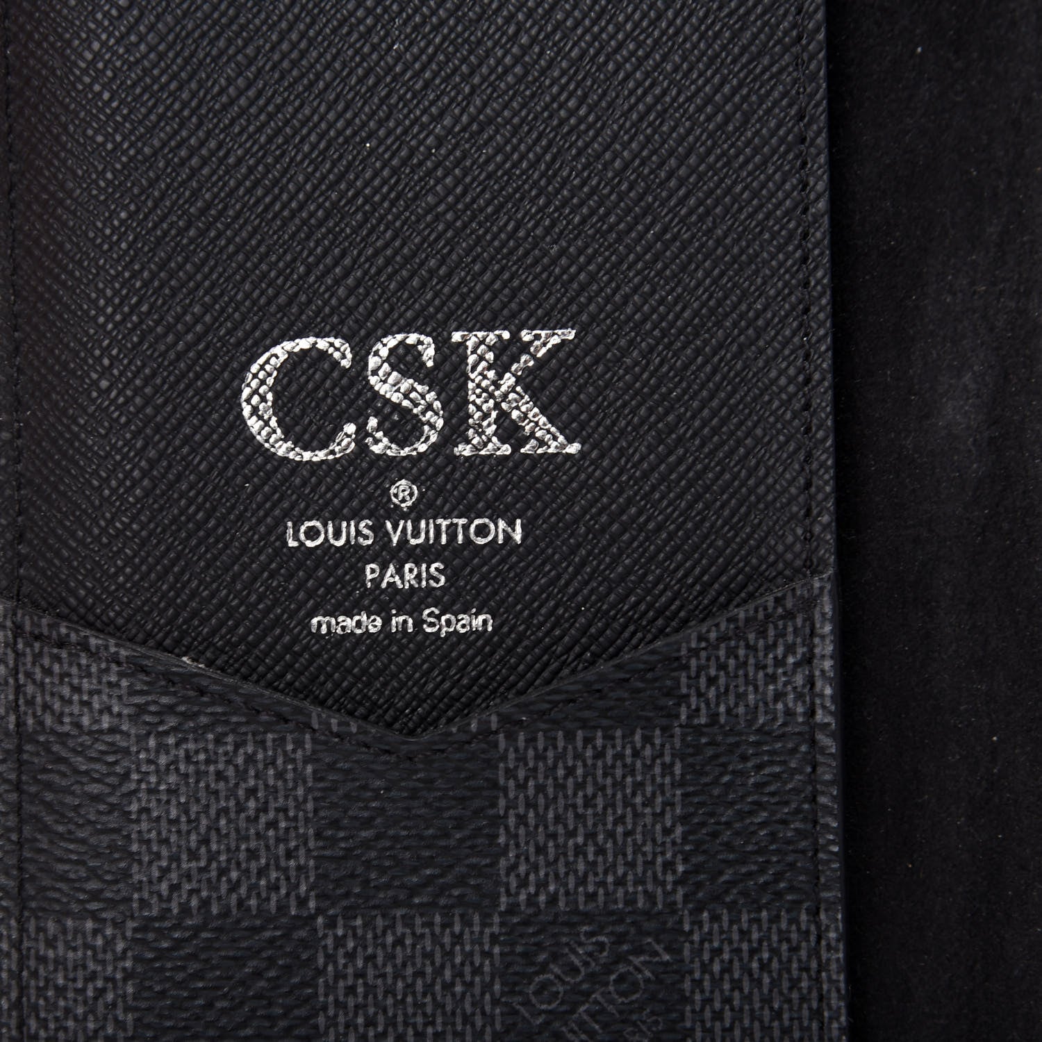 Louis Vuitton Damier Graphite iPhone X Folio Case 6 of 9