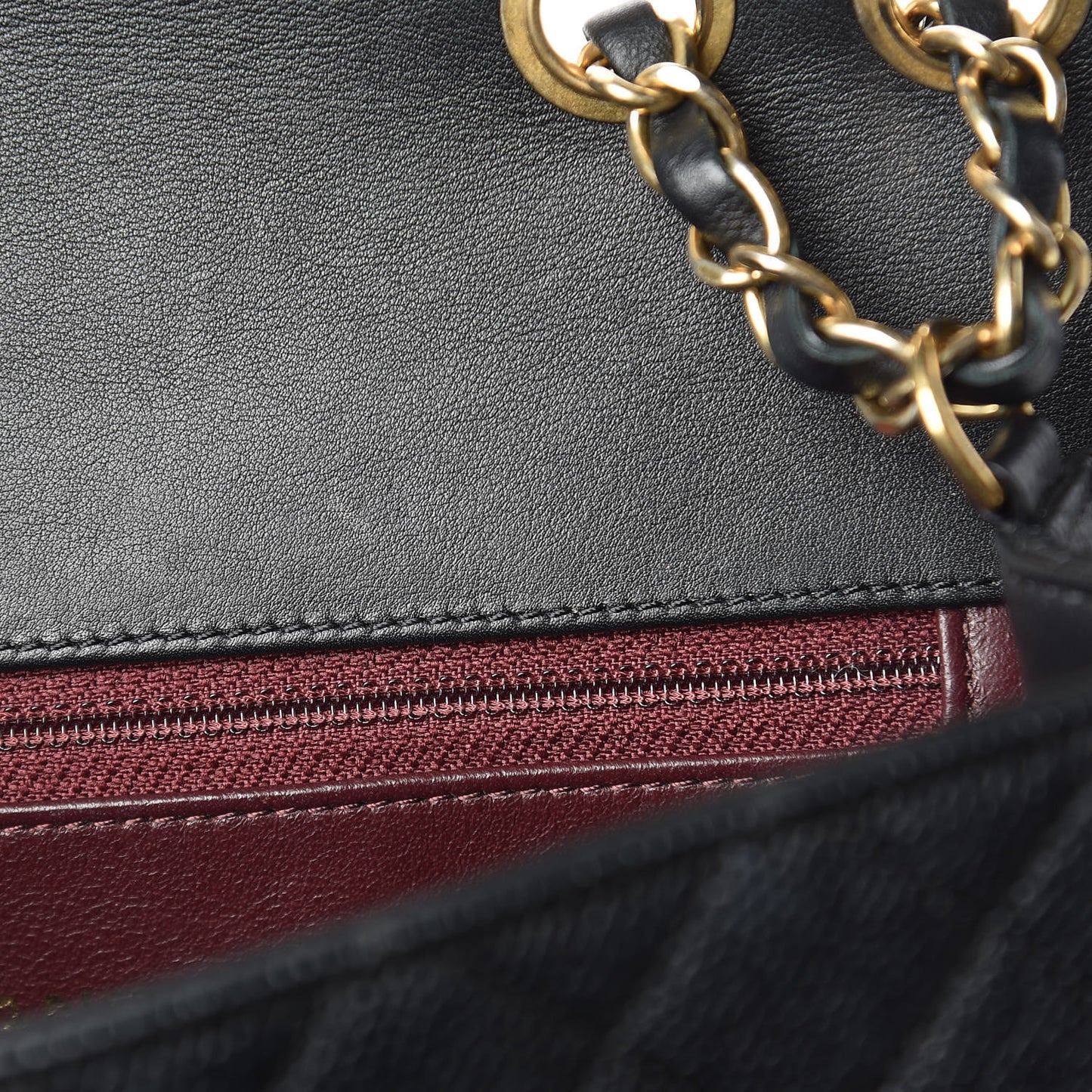Caviar Quilted Medium CC Filigree Flap Black