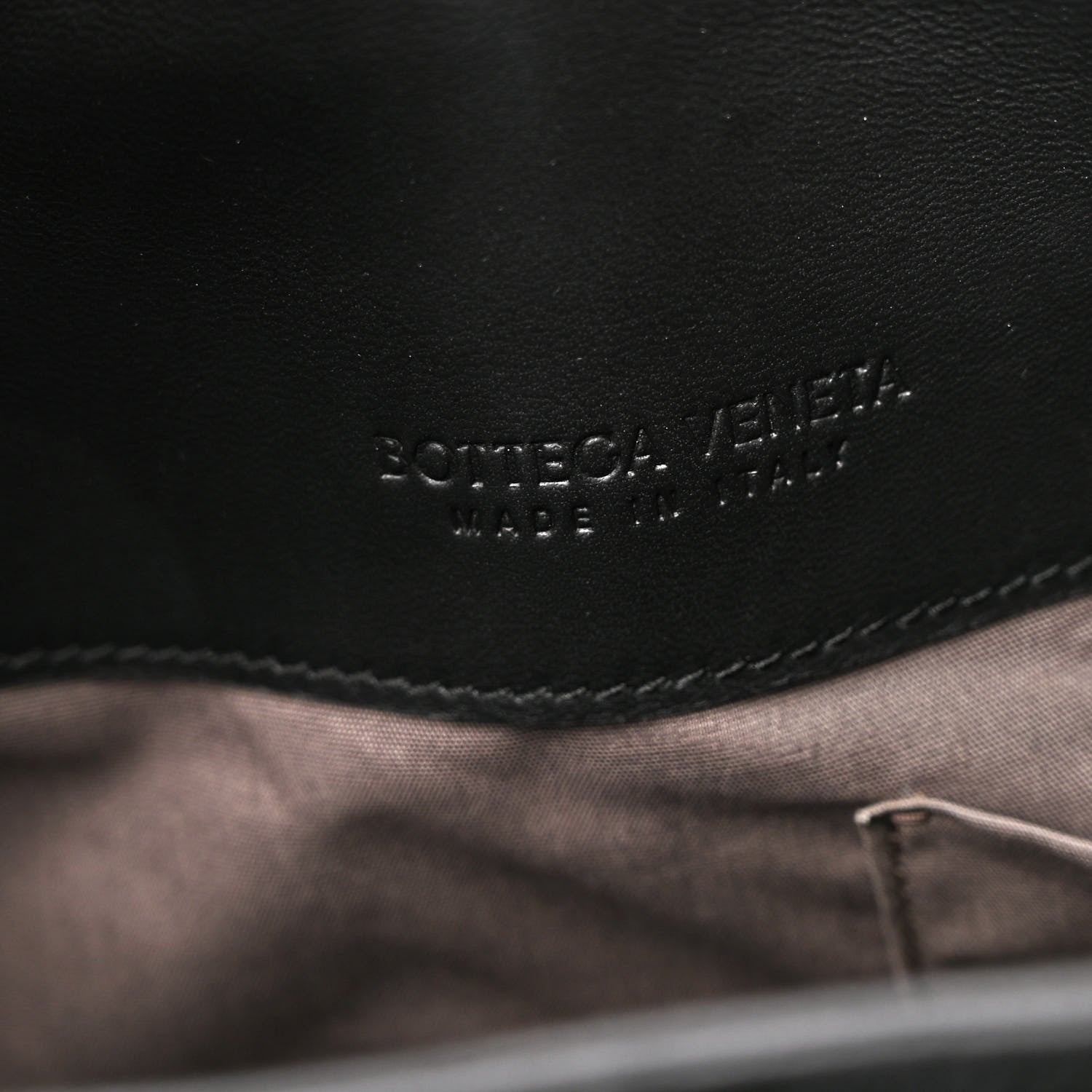 Bottega Veneta Nappa Intrecciato Milano Tote Black 7 of 12