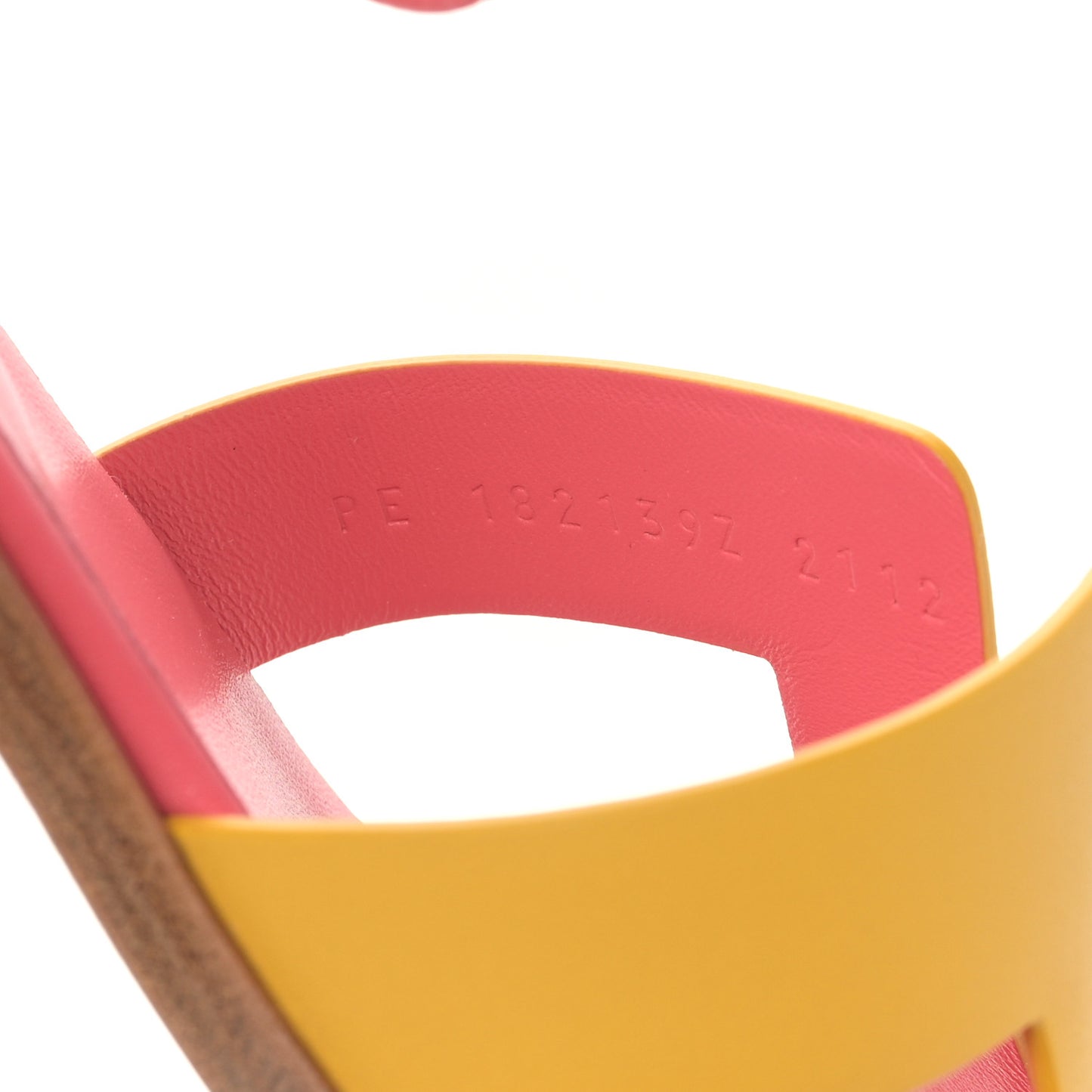 Calfskin Santorini Sandals 38.5 Jaune Sable Rose