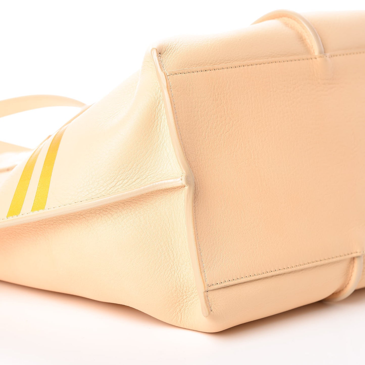Smooth Calfskin Medium Vick Tote Blondie Beige