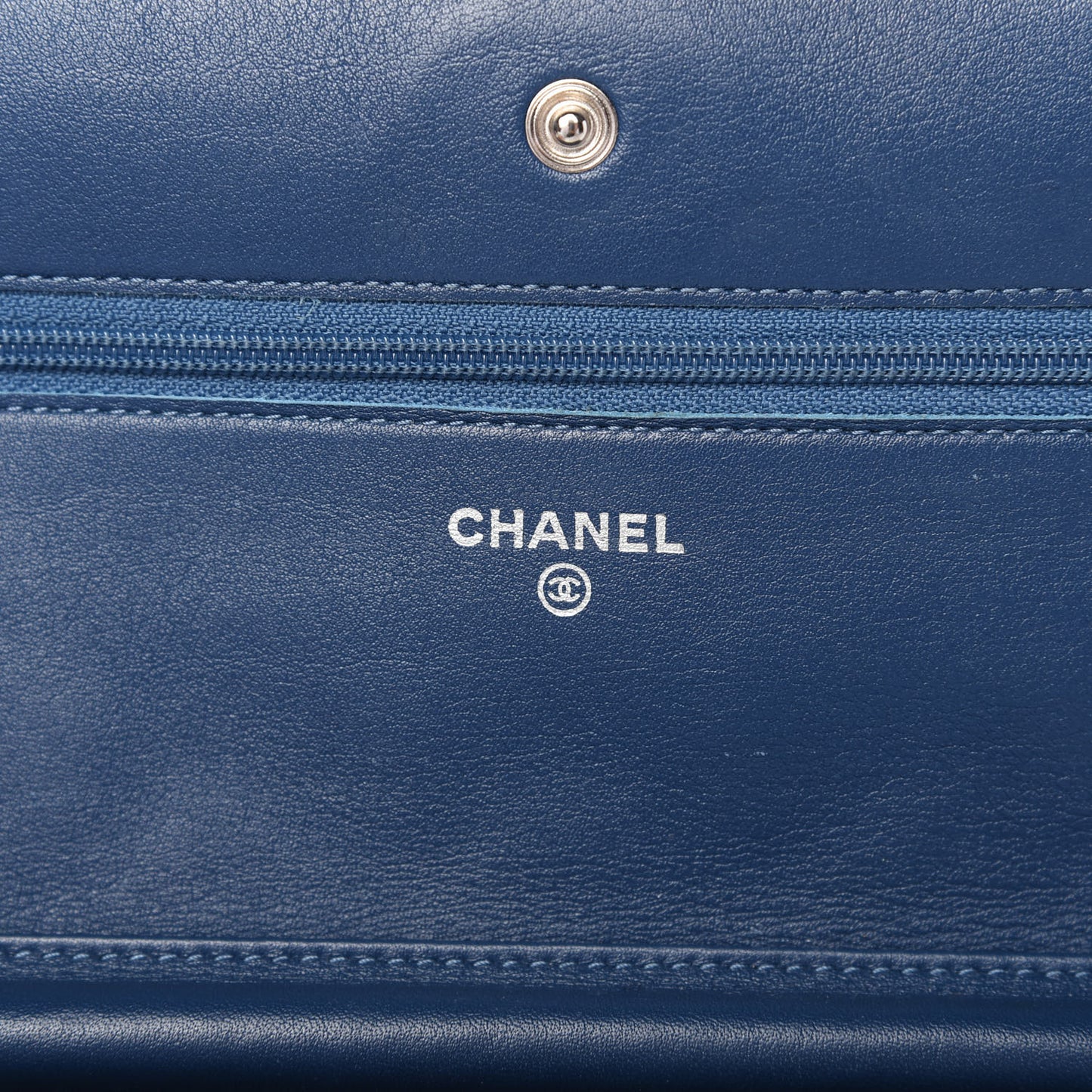 Patent Quilted Brilliant Wallet On Chain WOC Blue