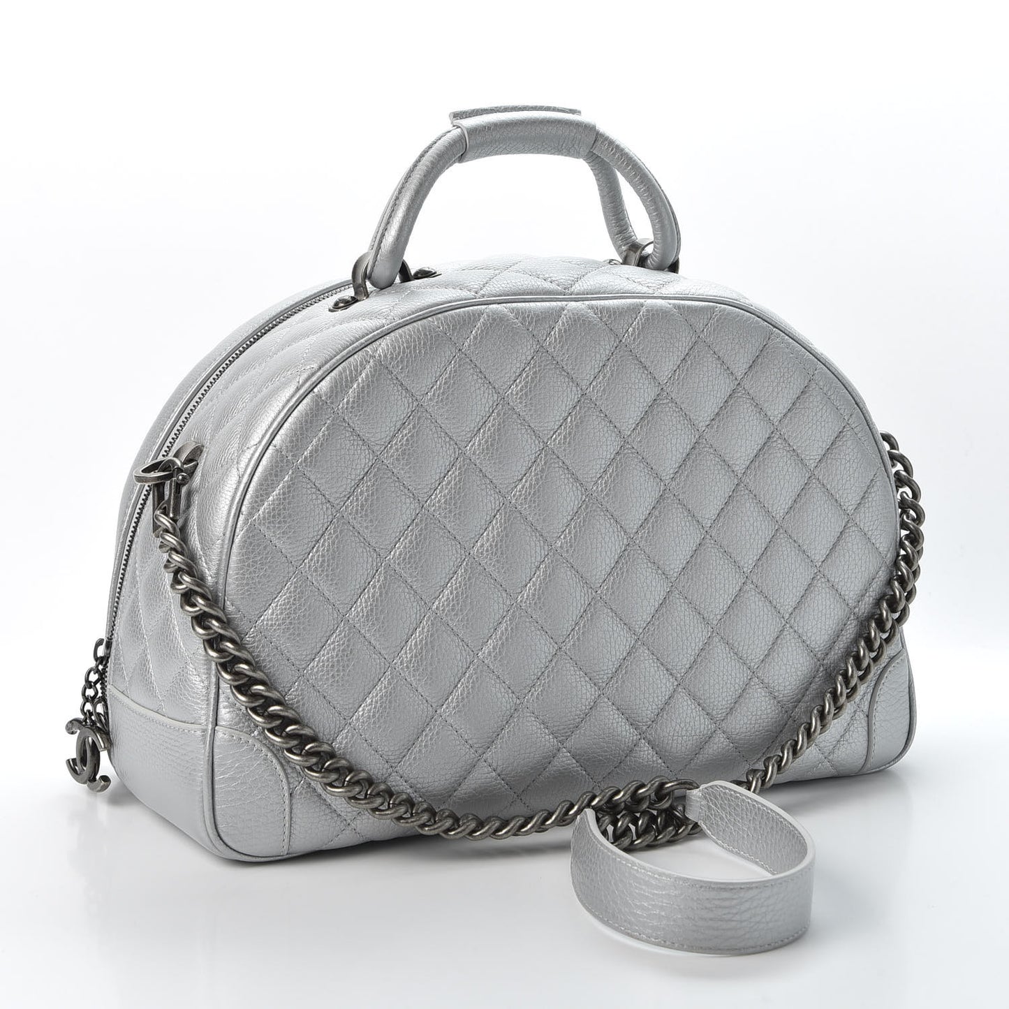 Metallic Calfskin Quilted Medium Airlines Round Trip Bowling Bag Silver