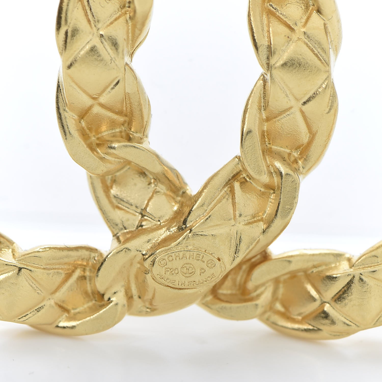 Chanel Quilted CC Brooch Gold 3 of 4
