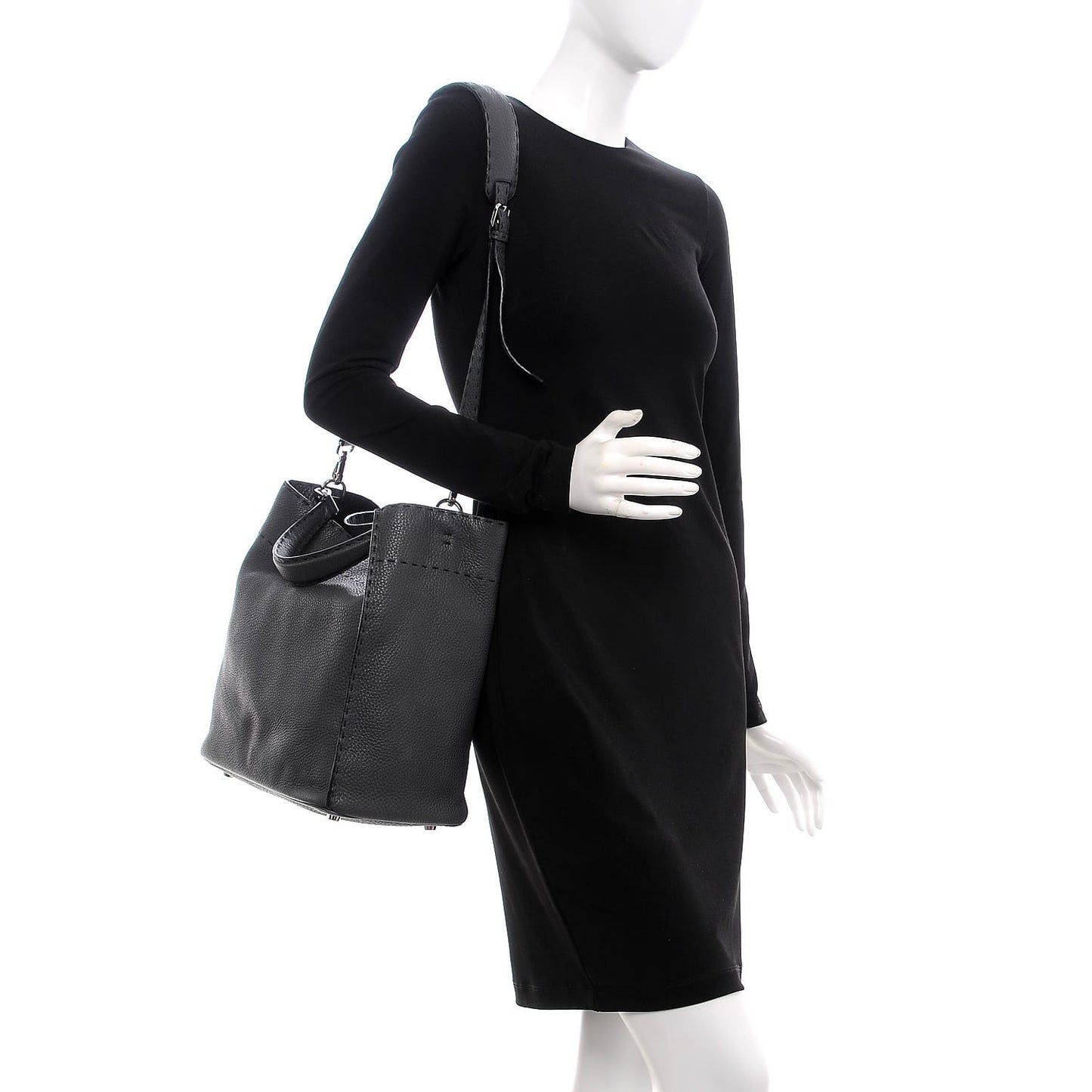 Cuoio Romano Selleria Large Anna Bucket Bag Asfalto