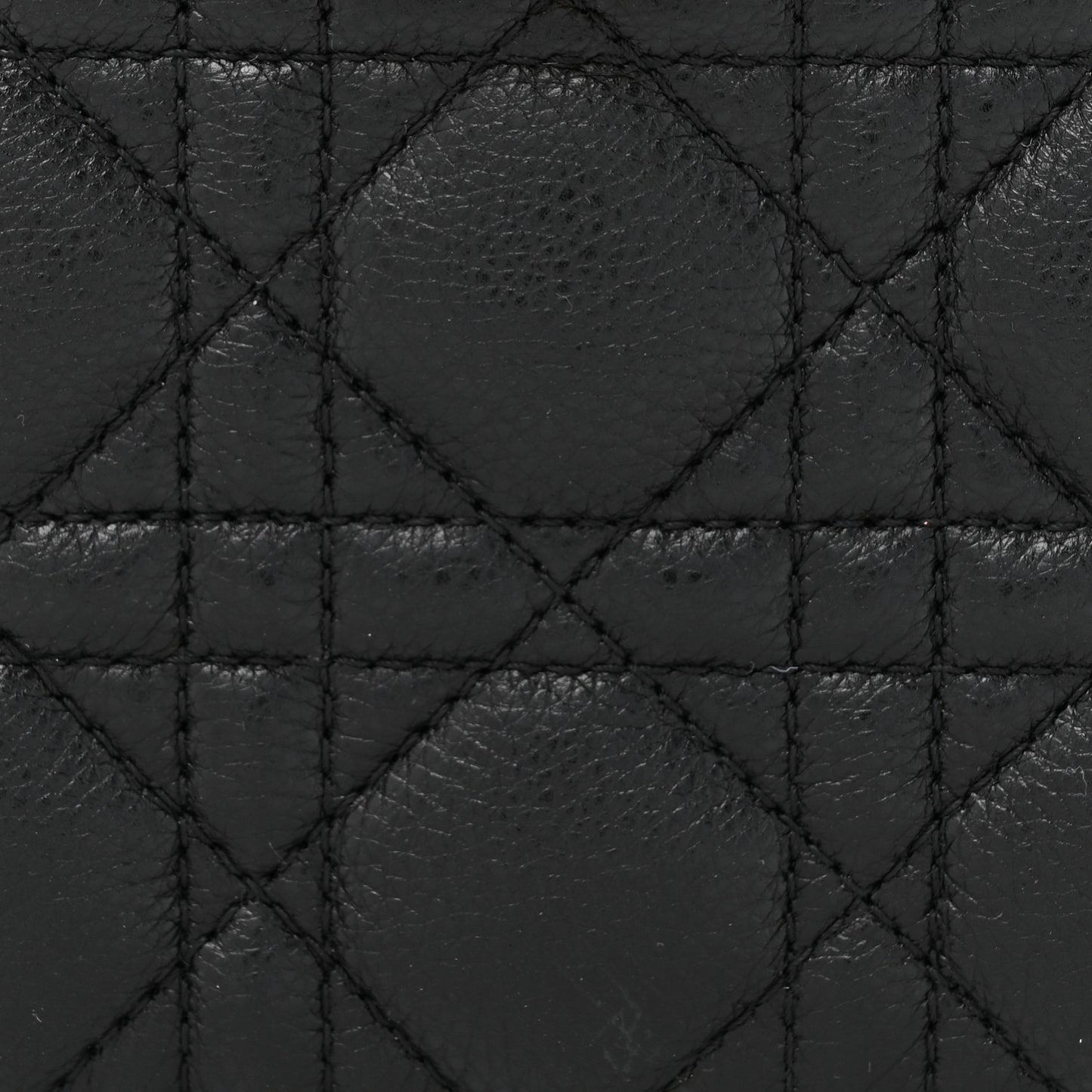 Calfskin Cannage Caro Zipped Pouch With Chain Black