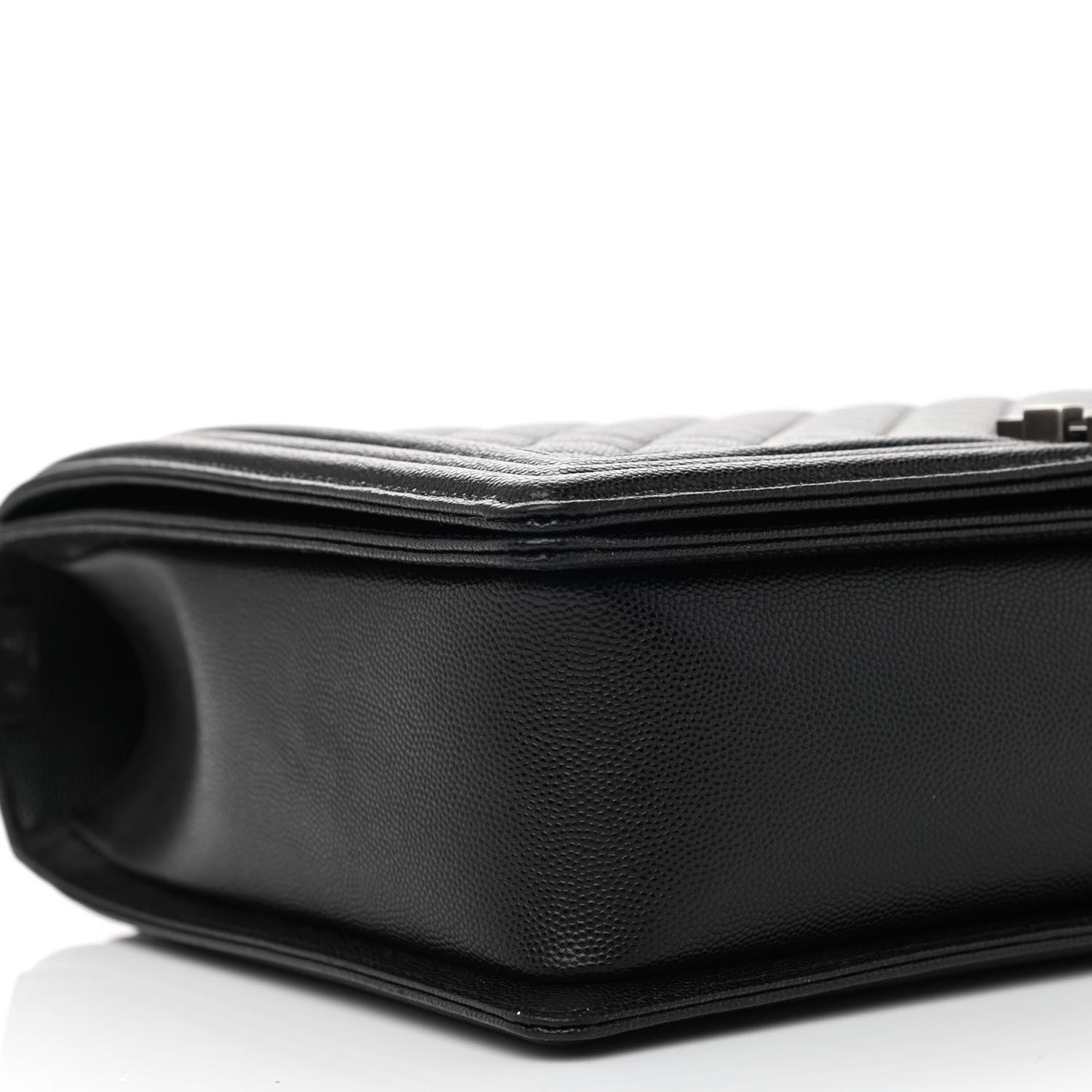 Caviar Quilted Large Boy Flap Black