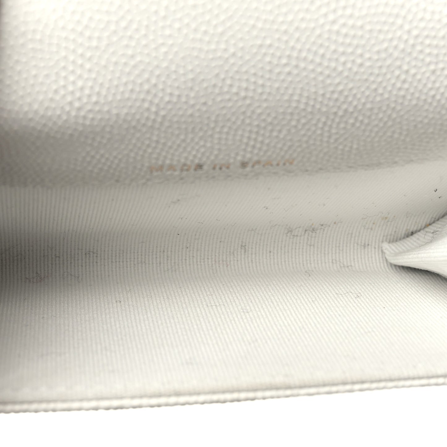 Caviar Quilted Enamel Coco Casino Flap Card Holder Wallet White