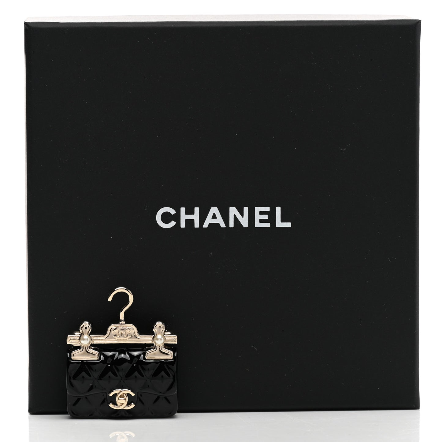 Metal Enamel Quilted Flap Hanger Brooch Gold Black