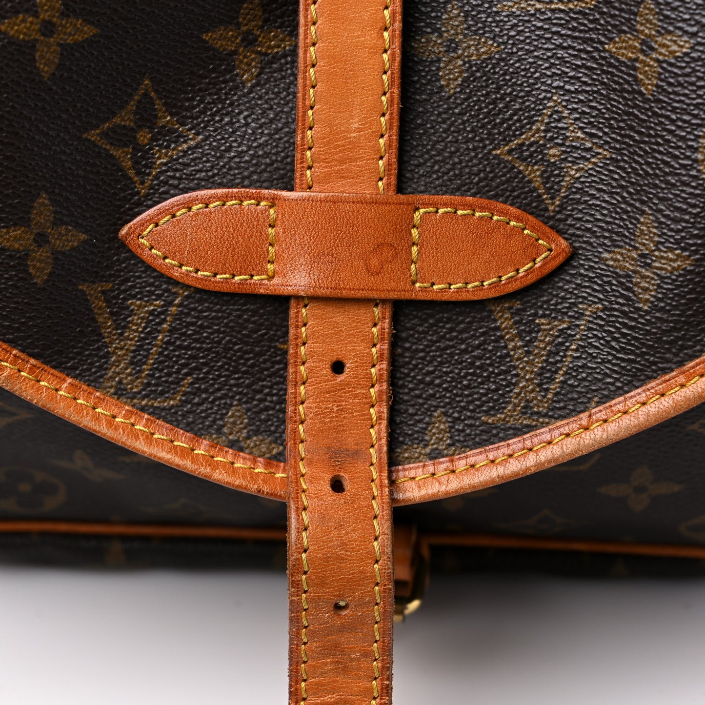 Monogram Saumur 30
