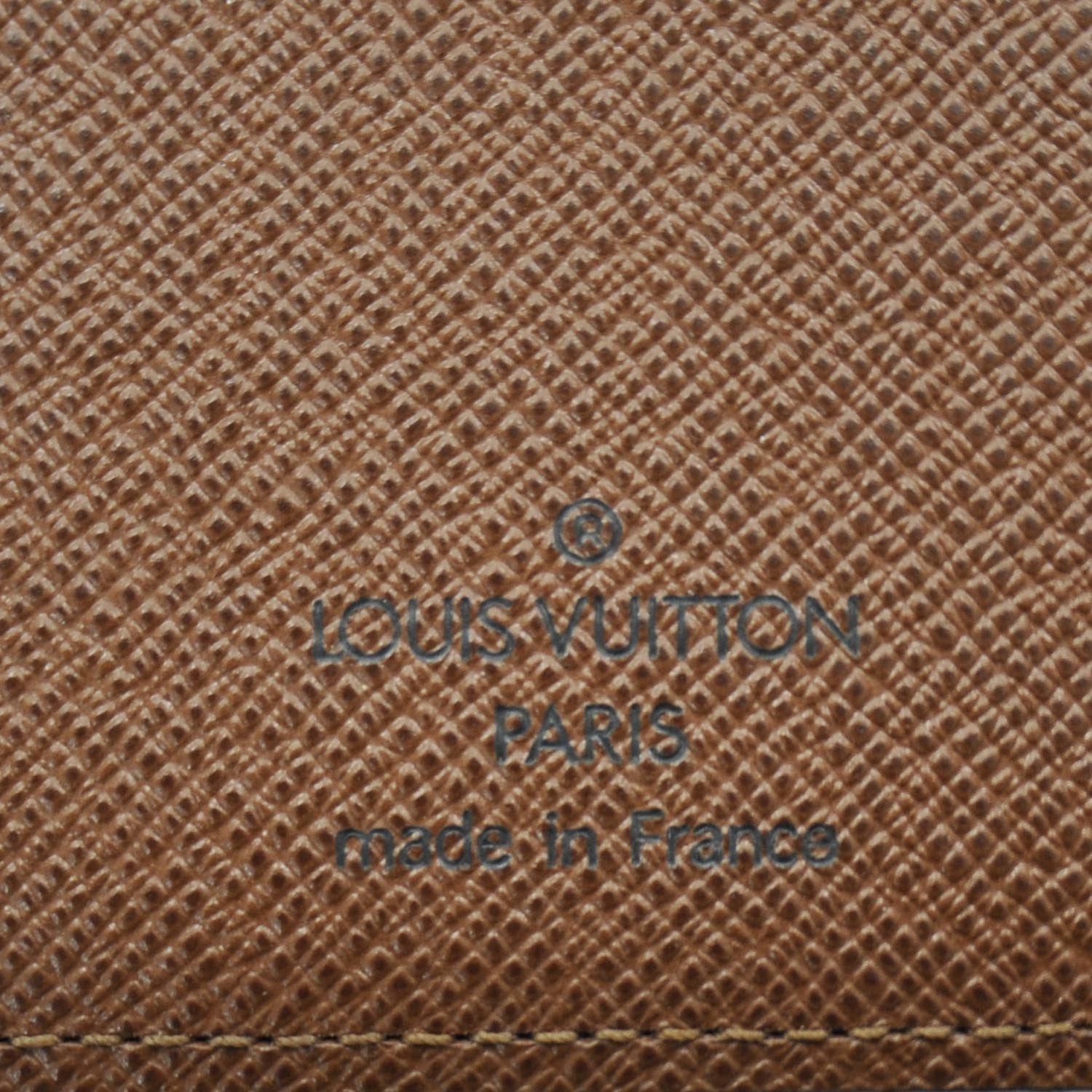 Louis Vuitton Monogram Medium Ring Agenda 7 of 8