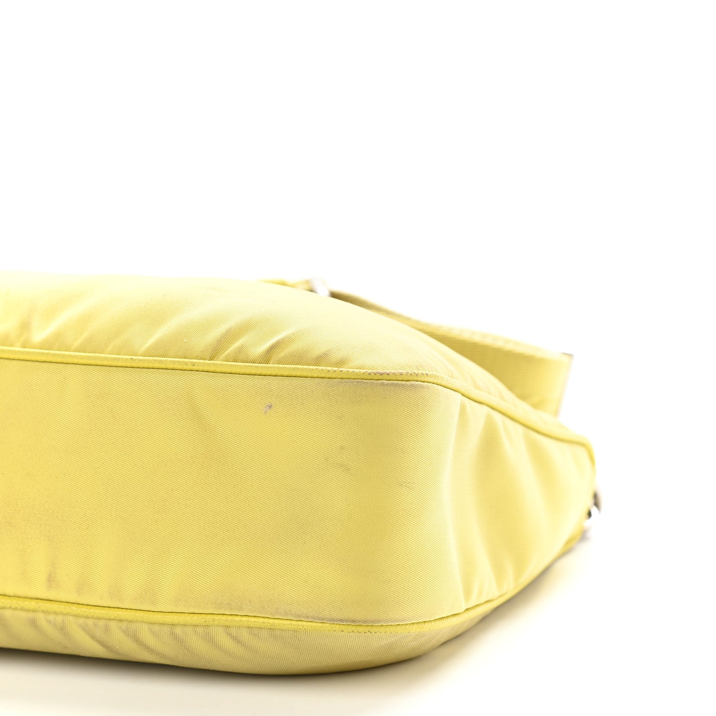 Nylon Saffiano Re-Edition 2005 Shoulder Bag Ananas