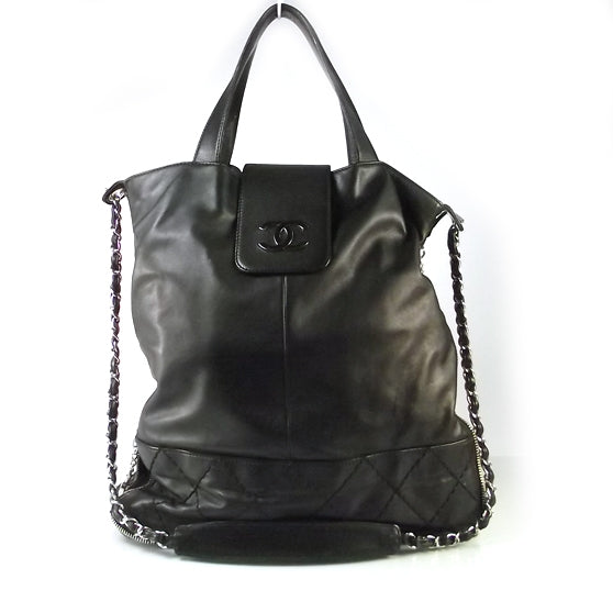 Chanel Lambskin Messenger Tote Black 1 of 8