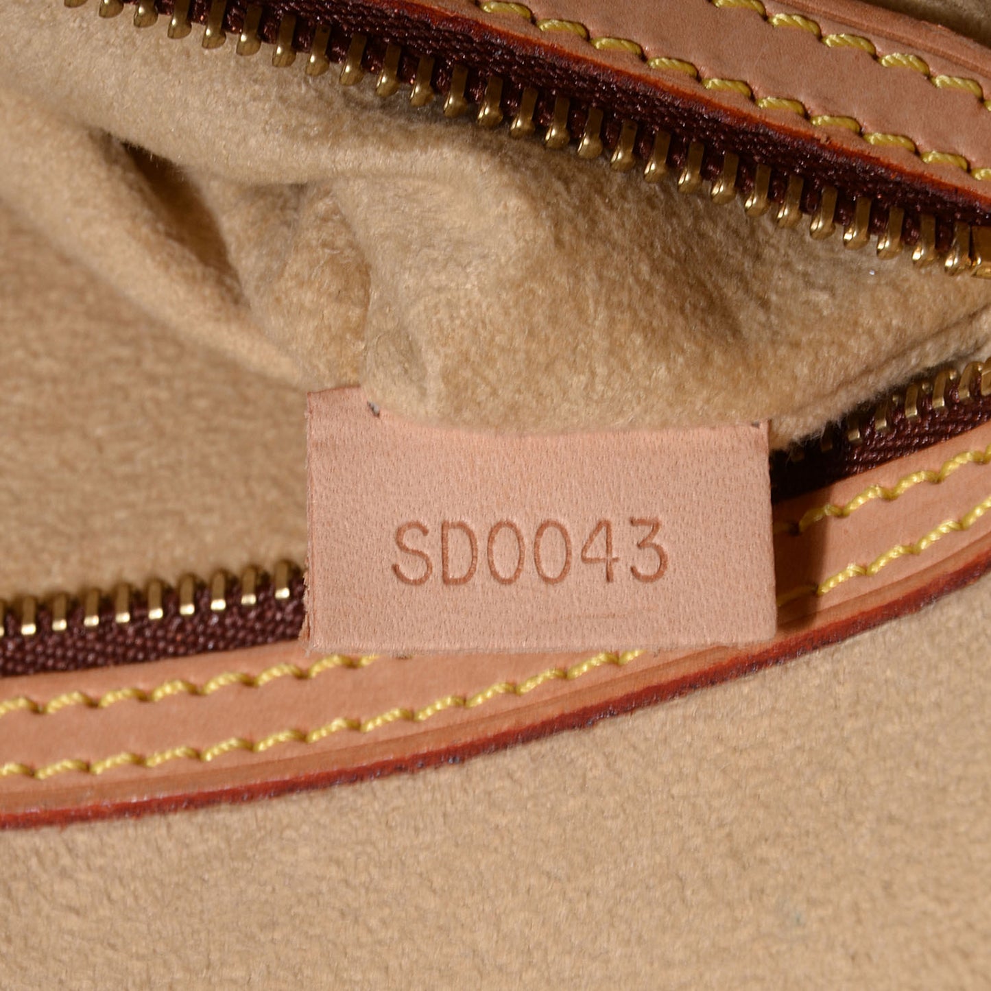Monogram Babylone