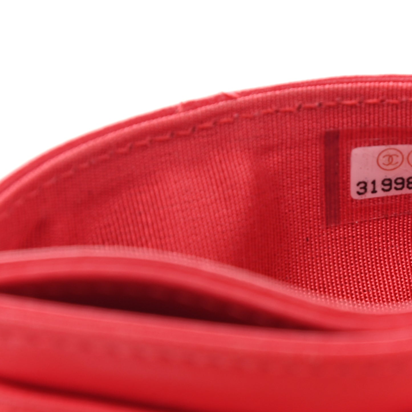 Lambskin Quilted Chanel 19 Card Holder Red