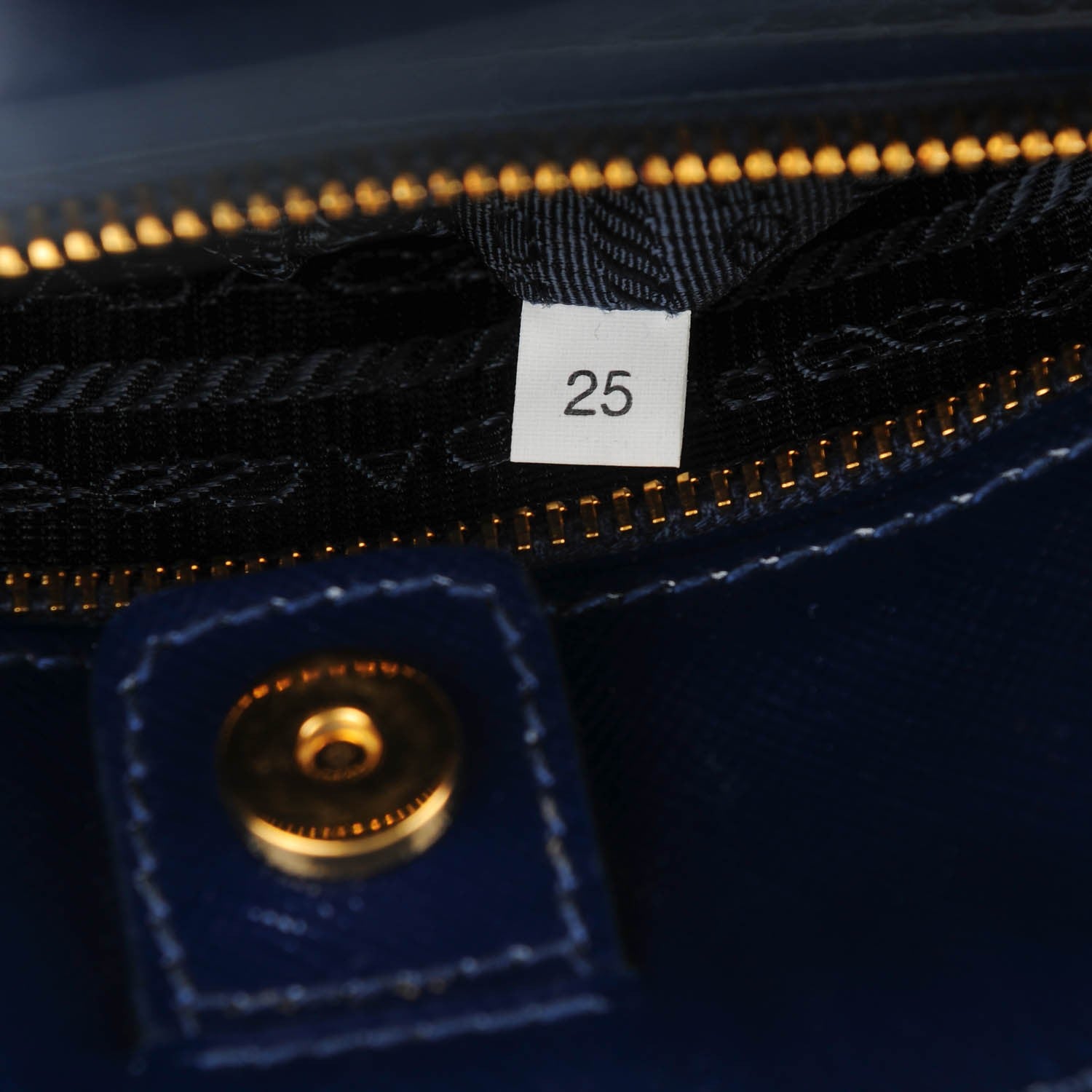 Prada Saffiano Vernice Parabole Tote Royal 8 of 8