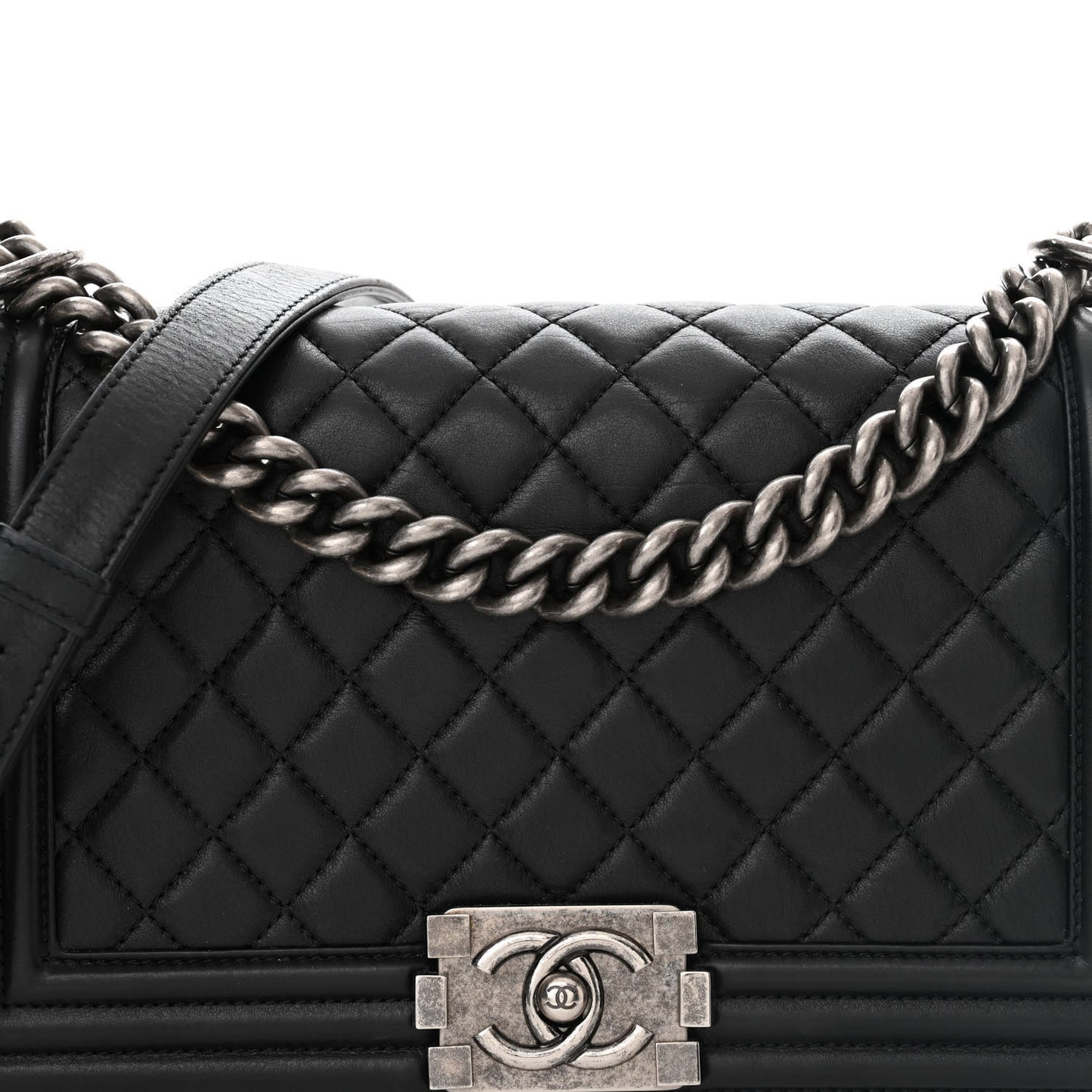 Calfskin Quilted Medium Boy Flap Black