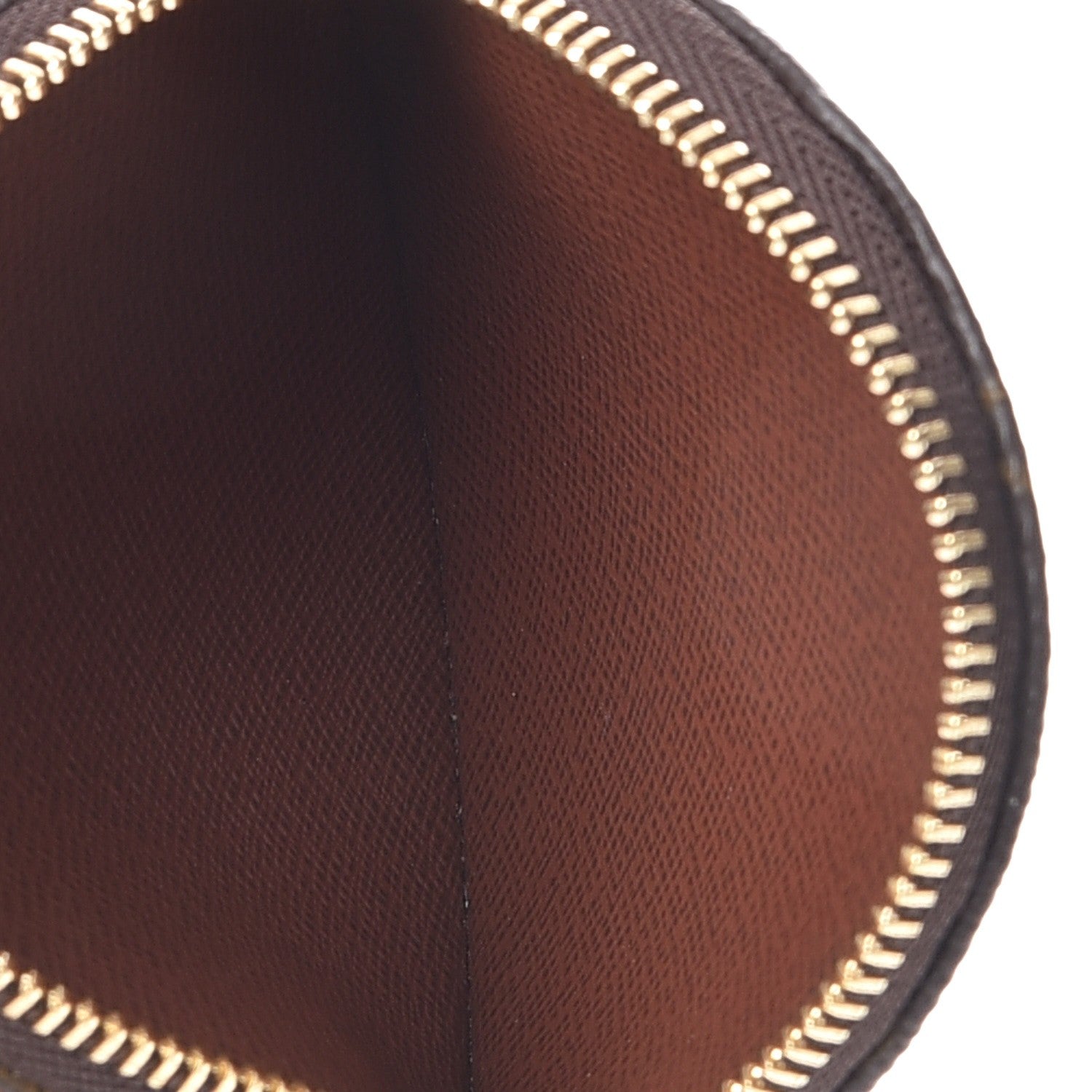 Louis Vuitton Monogram Round Coin Purse 5 of 8