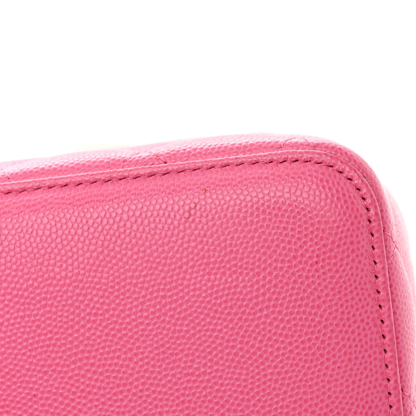 Caviar Quilted Small Vanity Case With Chain Pink