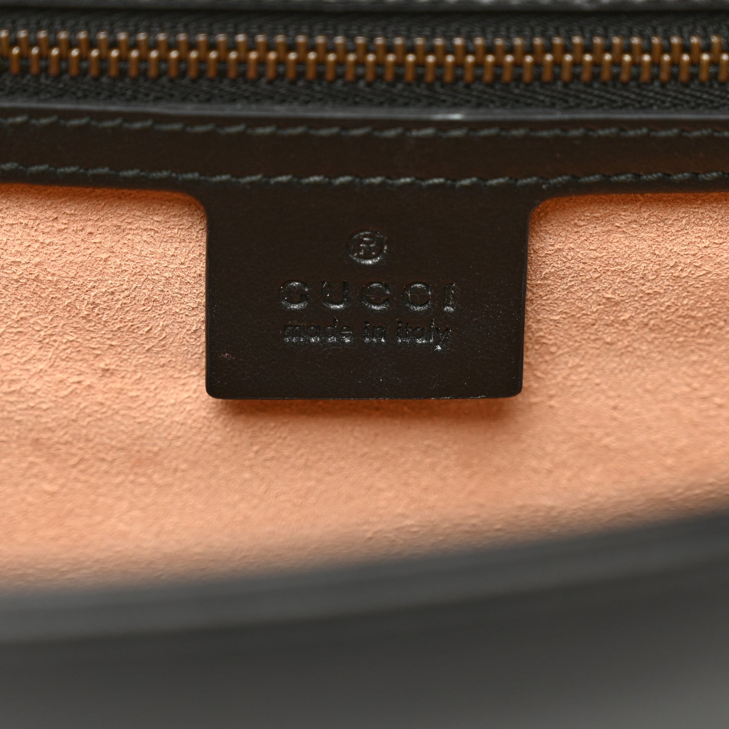 Calfskin Matelasse GG Marmont Clutch Black
