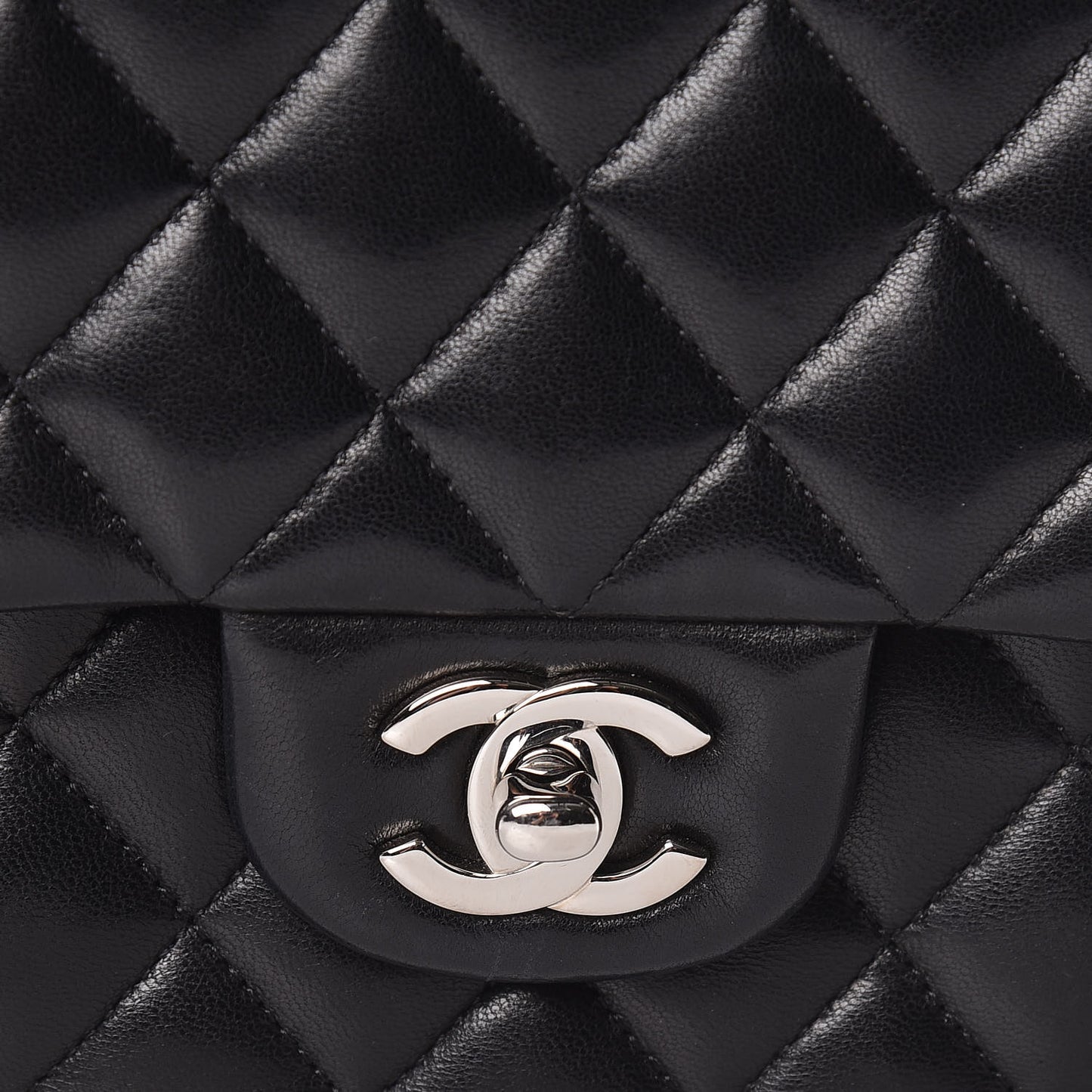 Lambskin Quilted Medium Double Flap Black