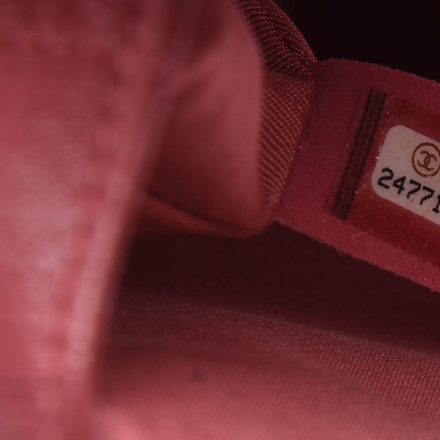 Calfskin Chevron Quilted Statement Flap Pink