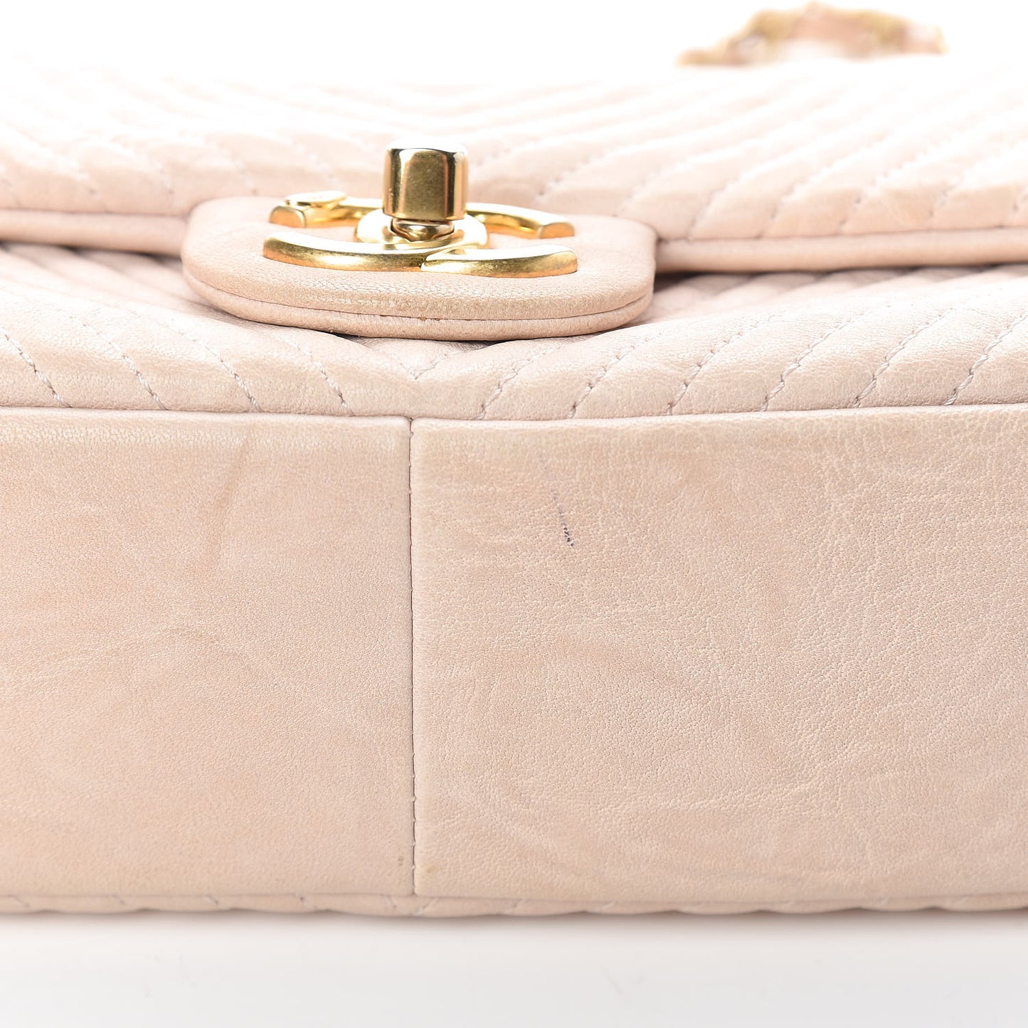 Calfskin Chevron Small Surpique Flap Ivory