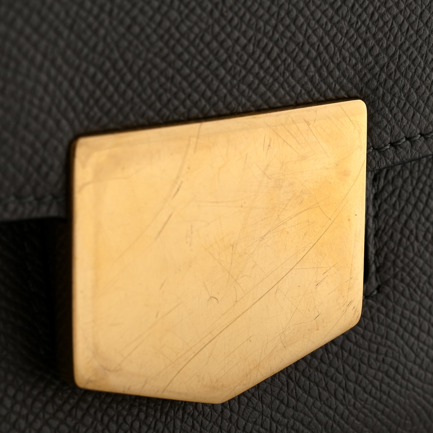 Baby Grained Calfskin Small Trotteur Grey