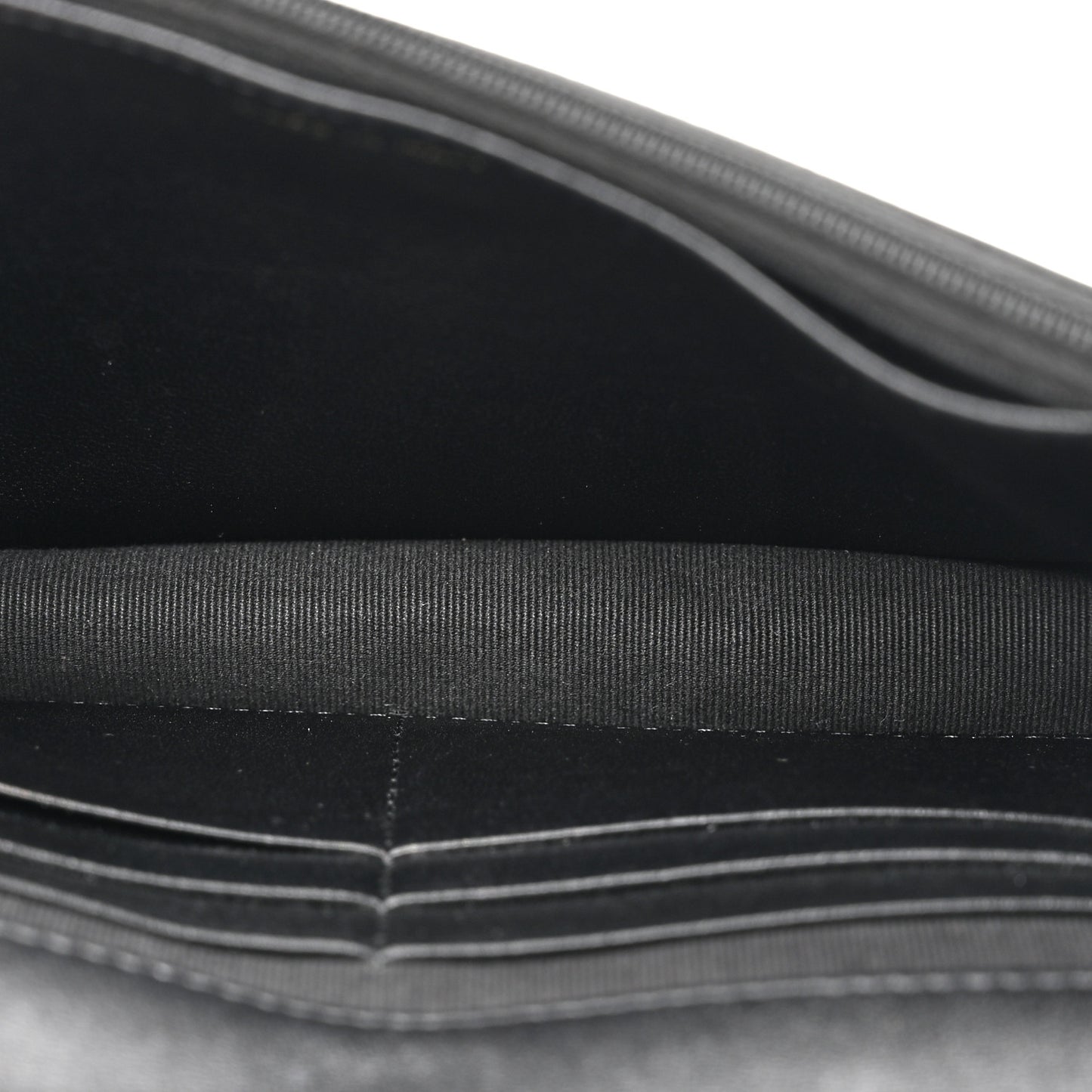 Caviar Quilted Sweetheart Wallet On Chain WOC Black