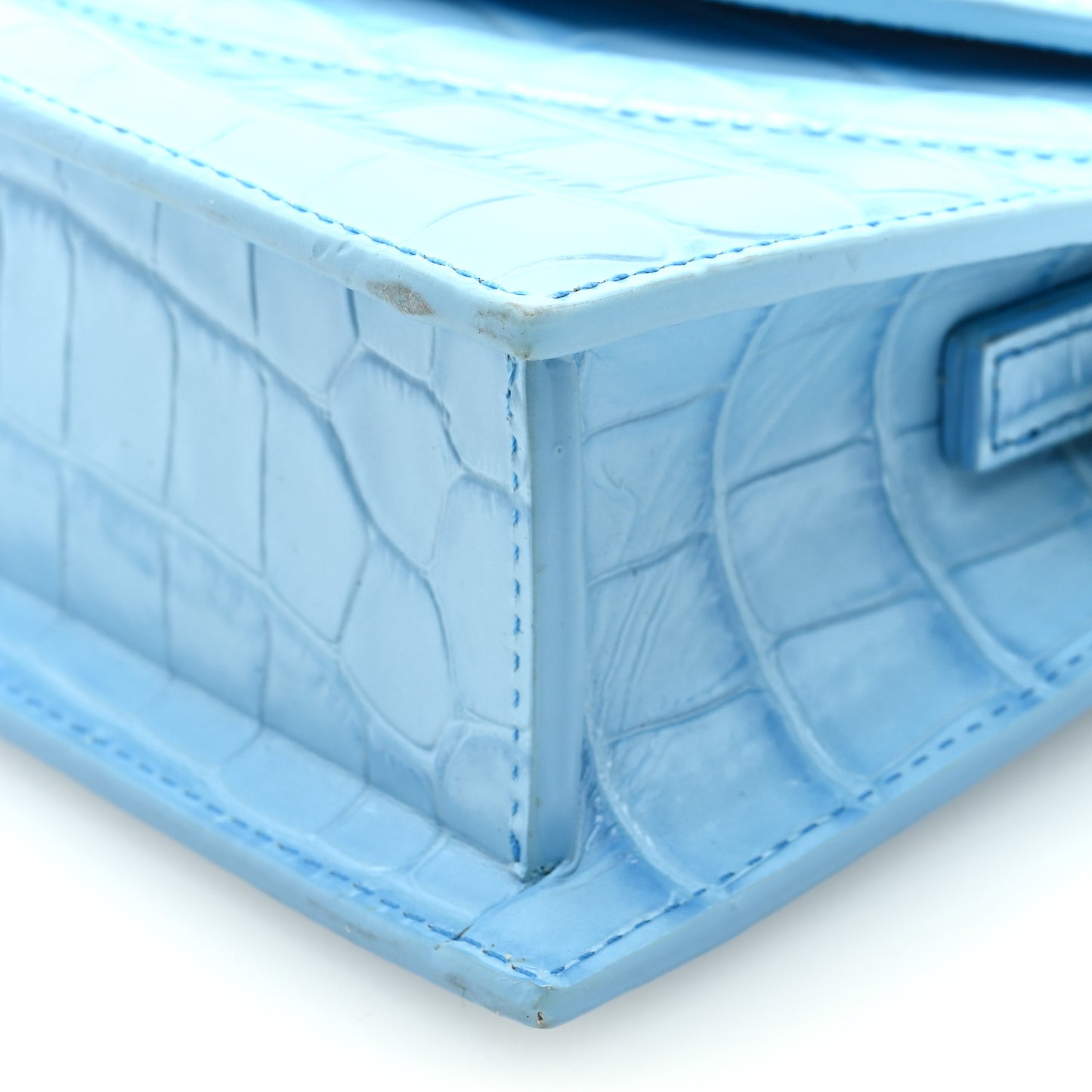 Calfskin Crocodile Embossed Le Sac Rond Blue