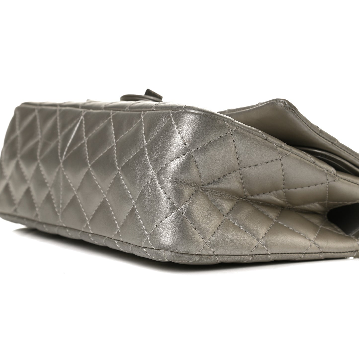 Metallic Aged Calfskin Quilted 2.55 Reissue 226 Flap Silver