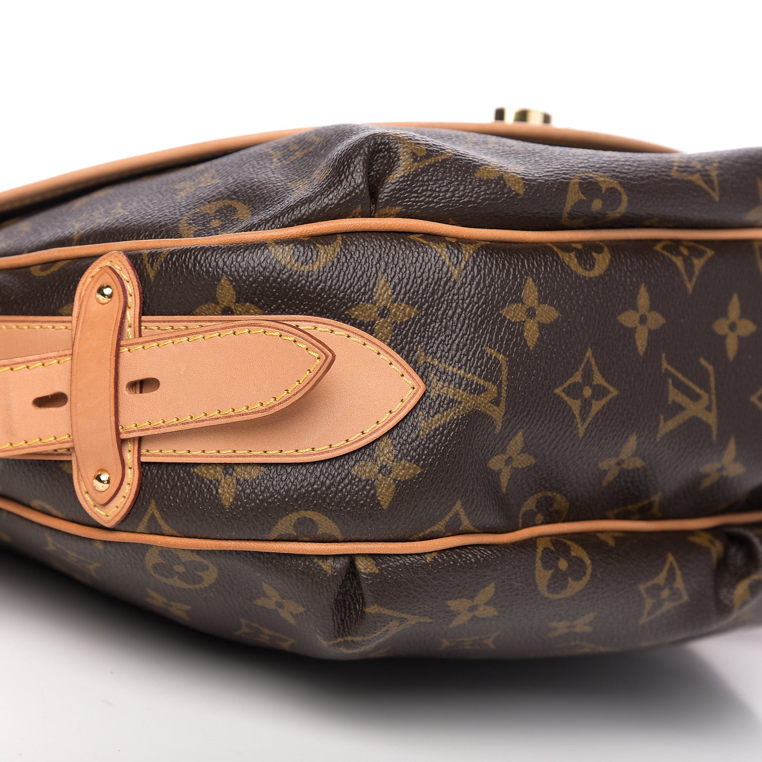 Louis Vuitton Monogram Tulum GM 7 of 8