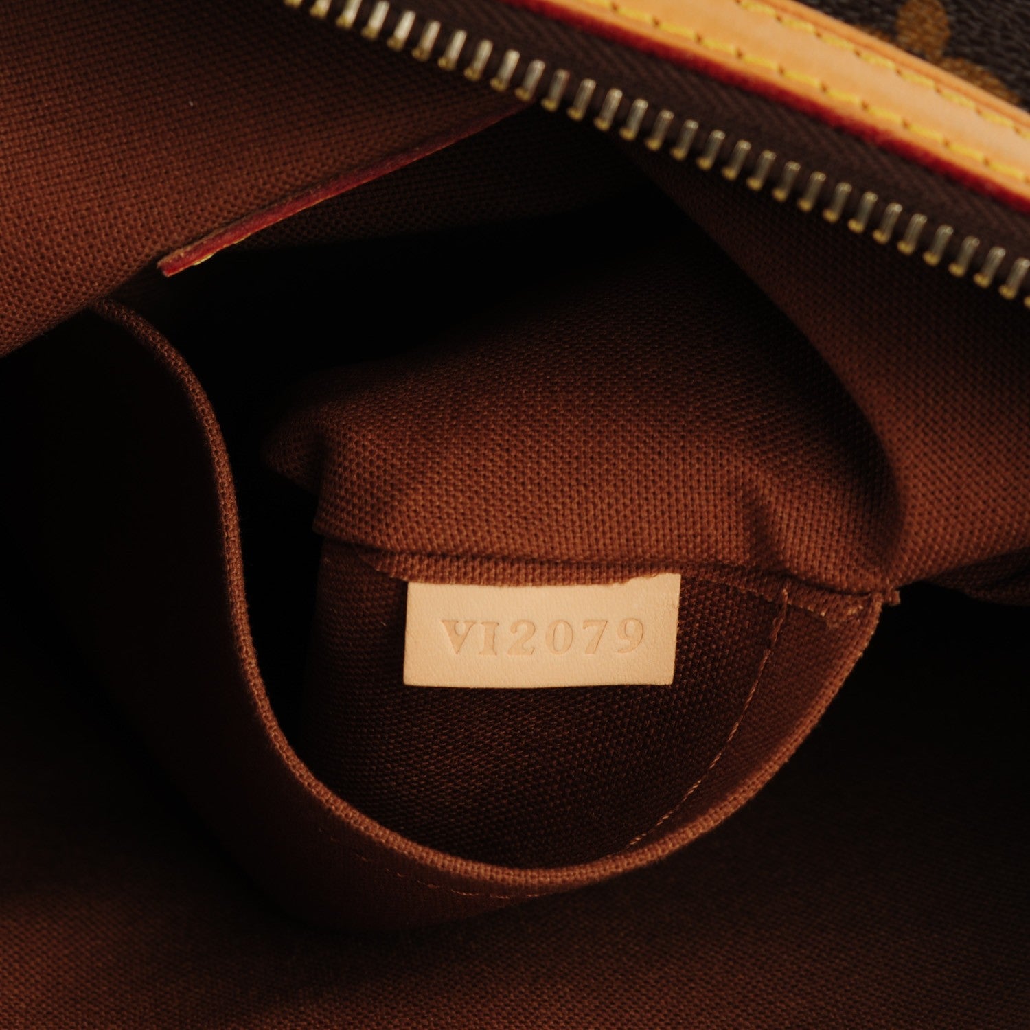Louis Vuitton Monogram Odeon MM 6 of 8