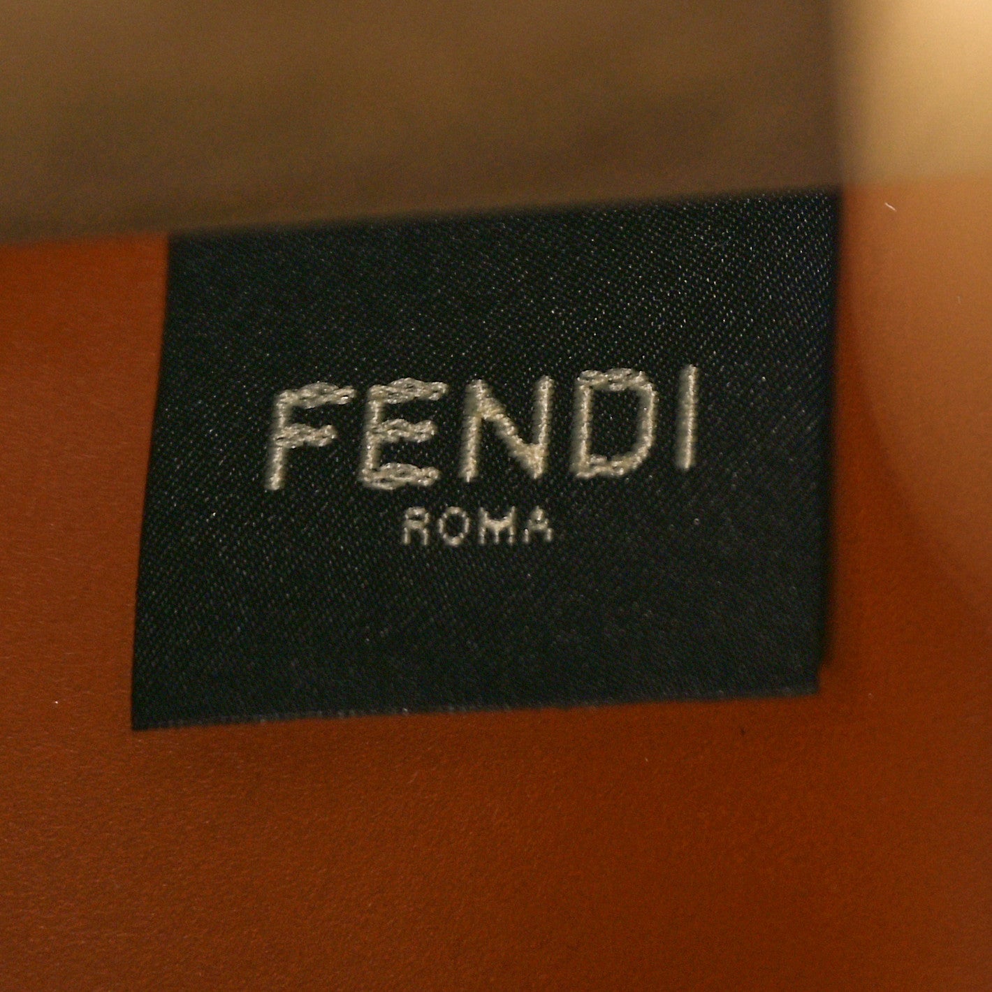 Fendi Vitello King Plexiglass Logo Embossed Small Fendi Sunshine Shopper Tote Cuoio 6 of 8