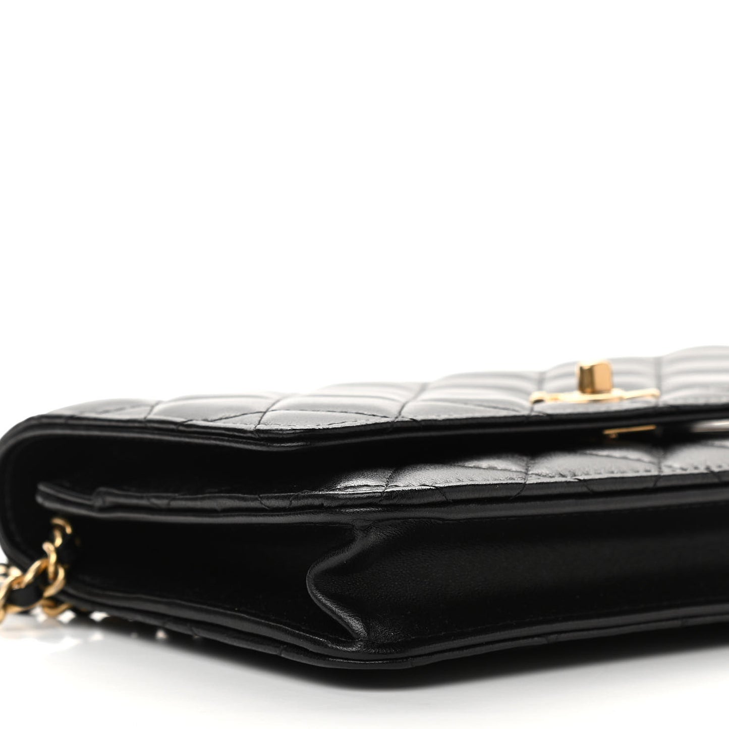 Lambskin Quilted CC Pearl Crush Wallet on Chain WOC Black