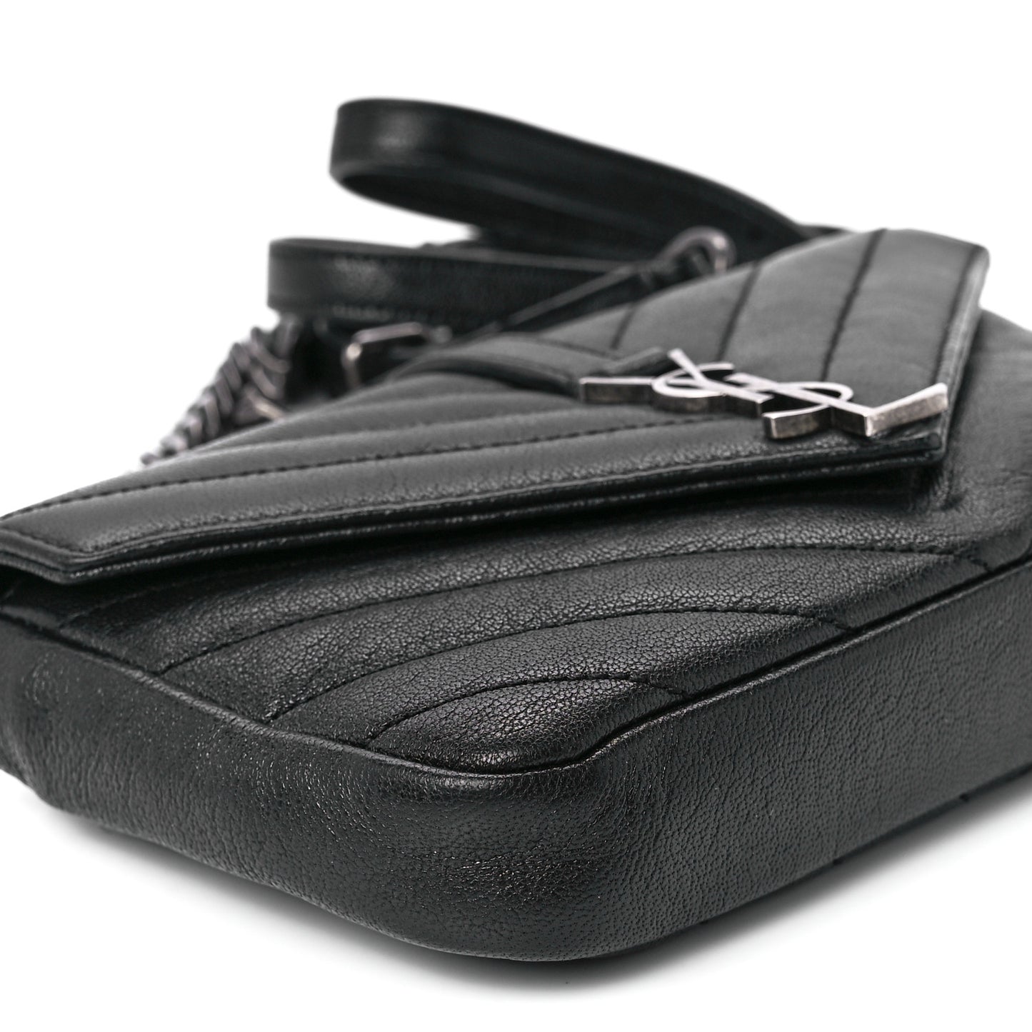 Sheepskin Matelasse Chevron Monogram College Chain Wallet Black