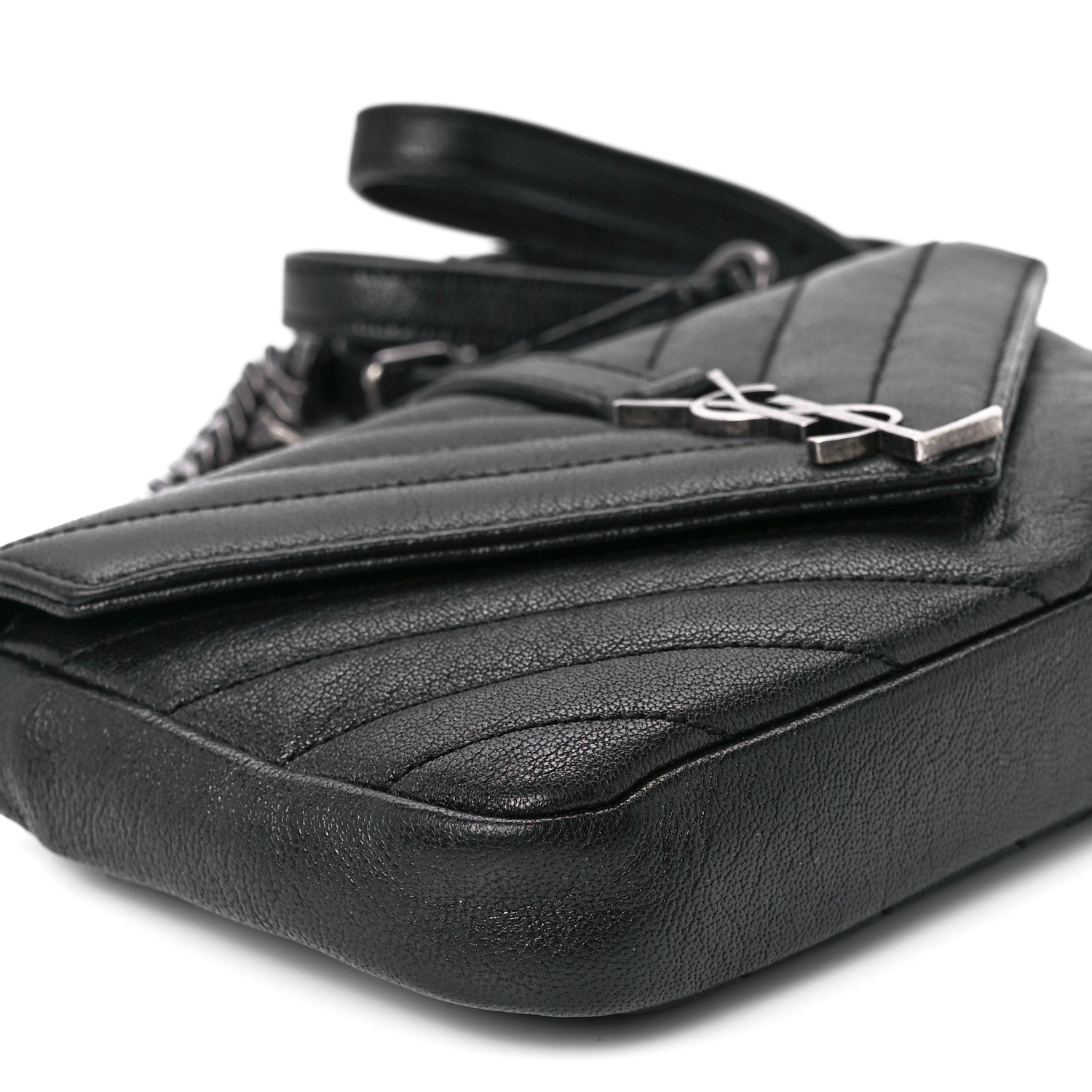 Saint Laurent Sheepskin Matelasse Chevron Monogram College Chain Wallet Black 10 of 11