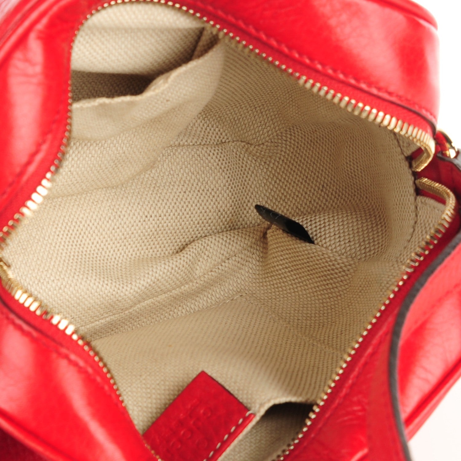 Gucci Pebbled Calfskin Small Soho Disco Bag Tabasco Red 5 of 7
