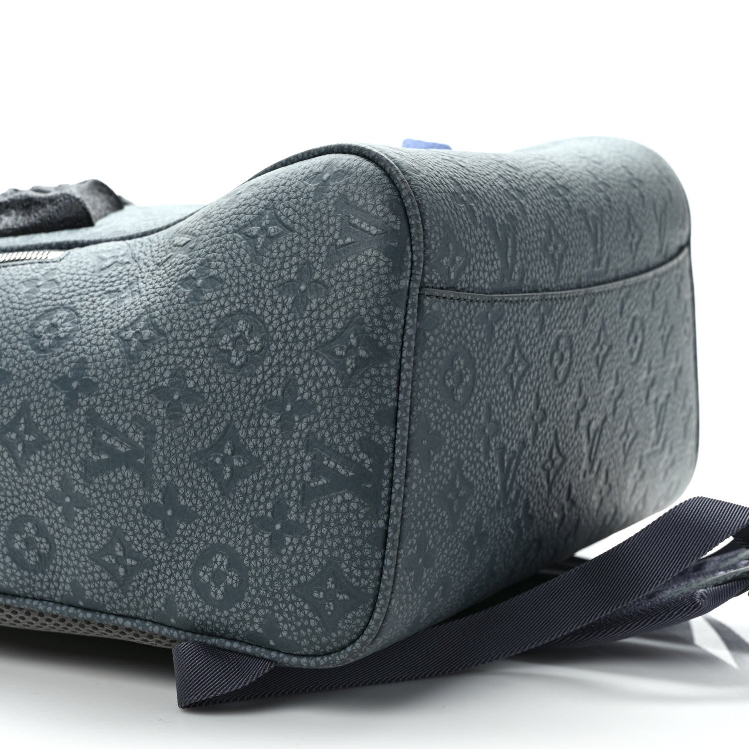 Louis Vuitton Taurillon Monogram Climbing Ellipse Backpack Granite 7 of 8