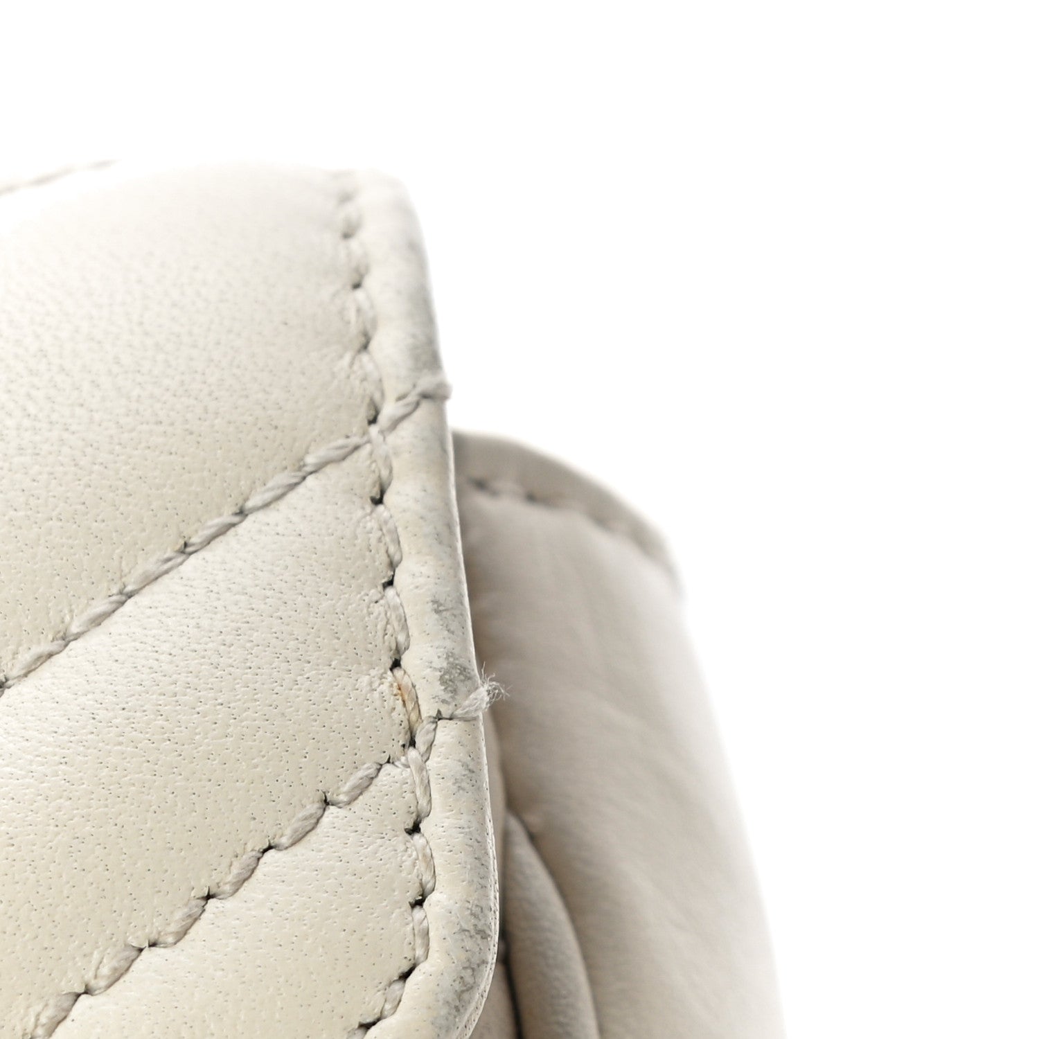 Gucci Calfskin Matelasse Super Mini GG Marmont Shoulder Bag White 14 of 15