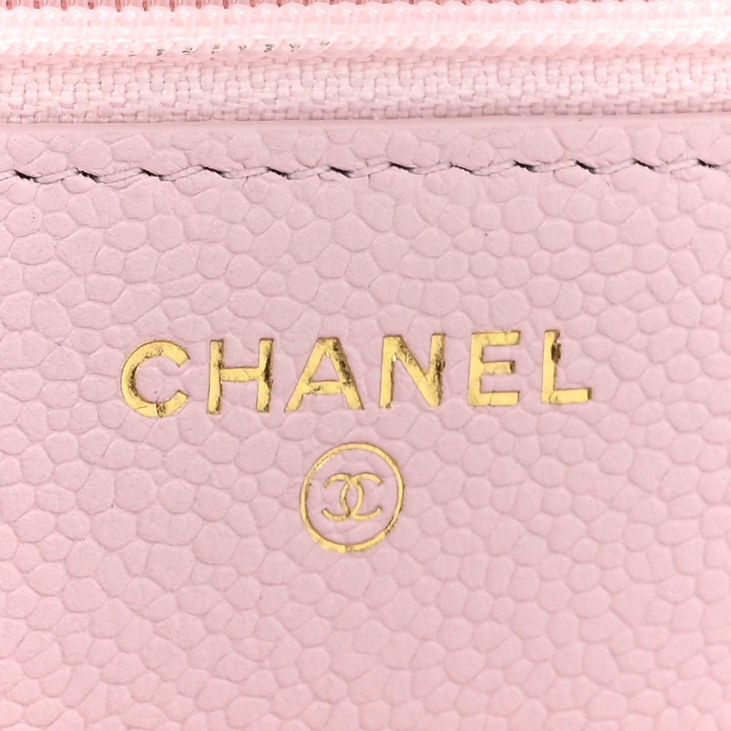 Caviar Quilted Tiny CC Wallet On Chain WOC Light Pink